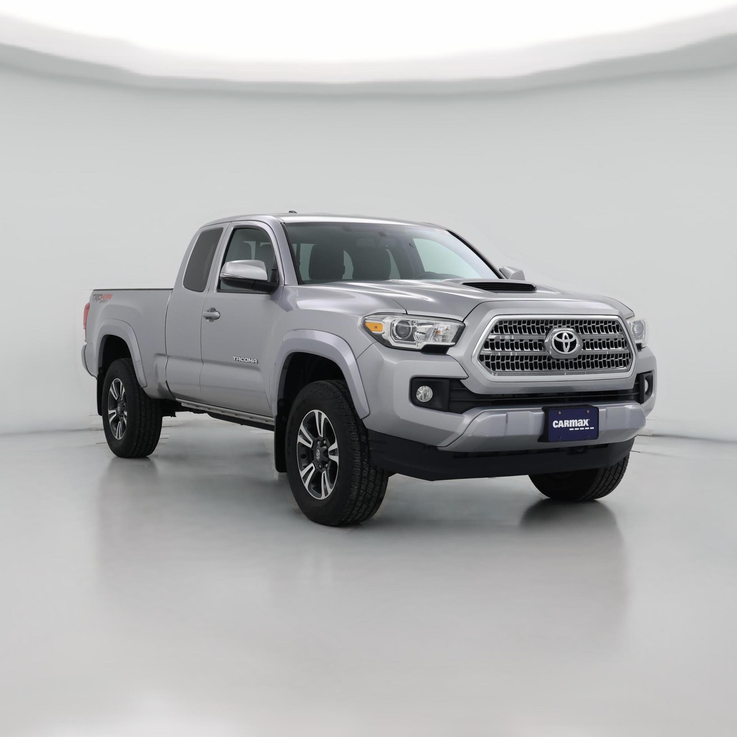 Thumbnail: 2016 Toyota Tacoma - 1