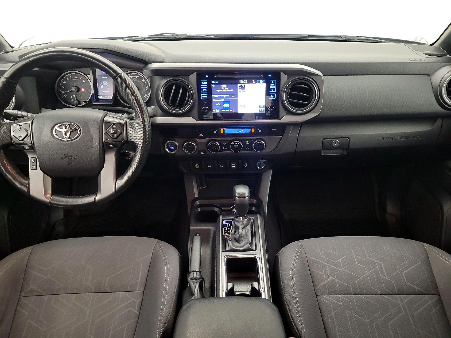 Thumbnail: 2016 Toyota Tacoma - 9