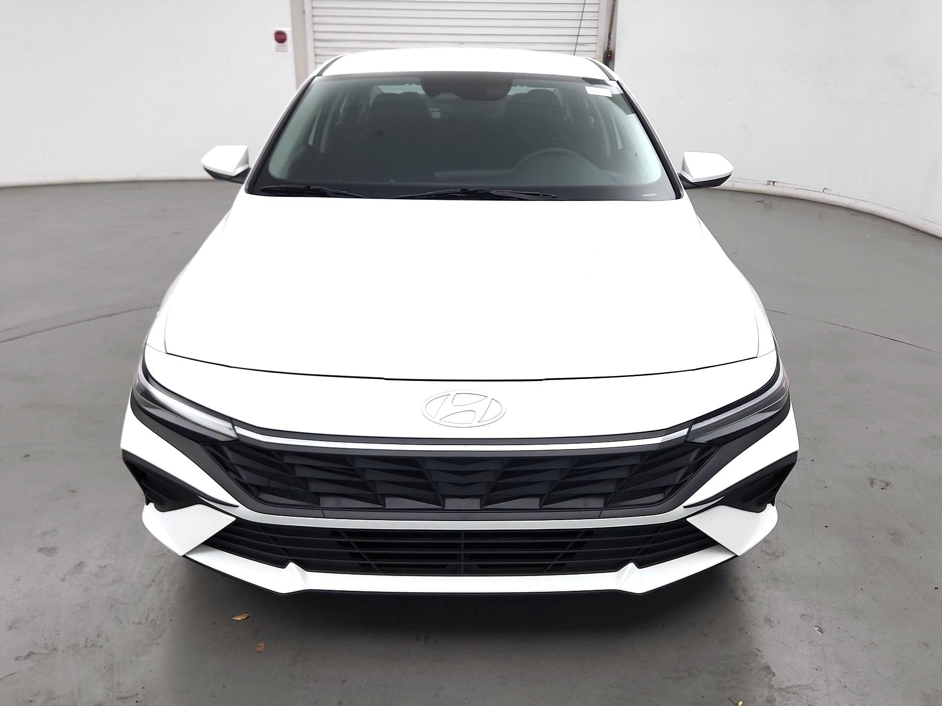 Thumbnail: 2024 Hyundai Elantra - 2