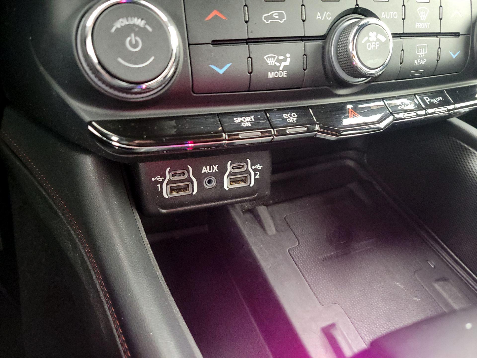 Thumbnail: 2023 Dodge Durango - 18