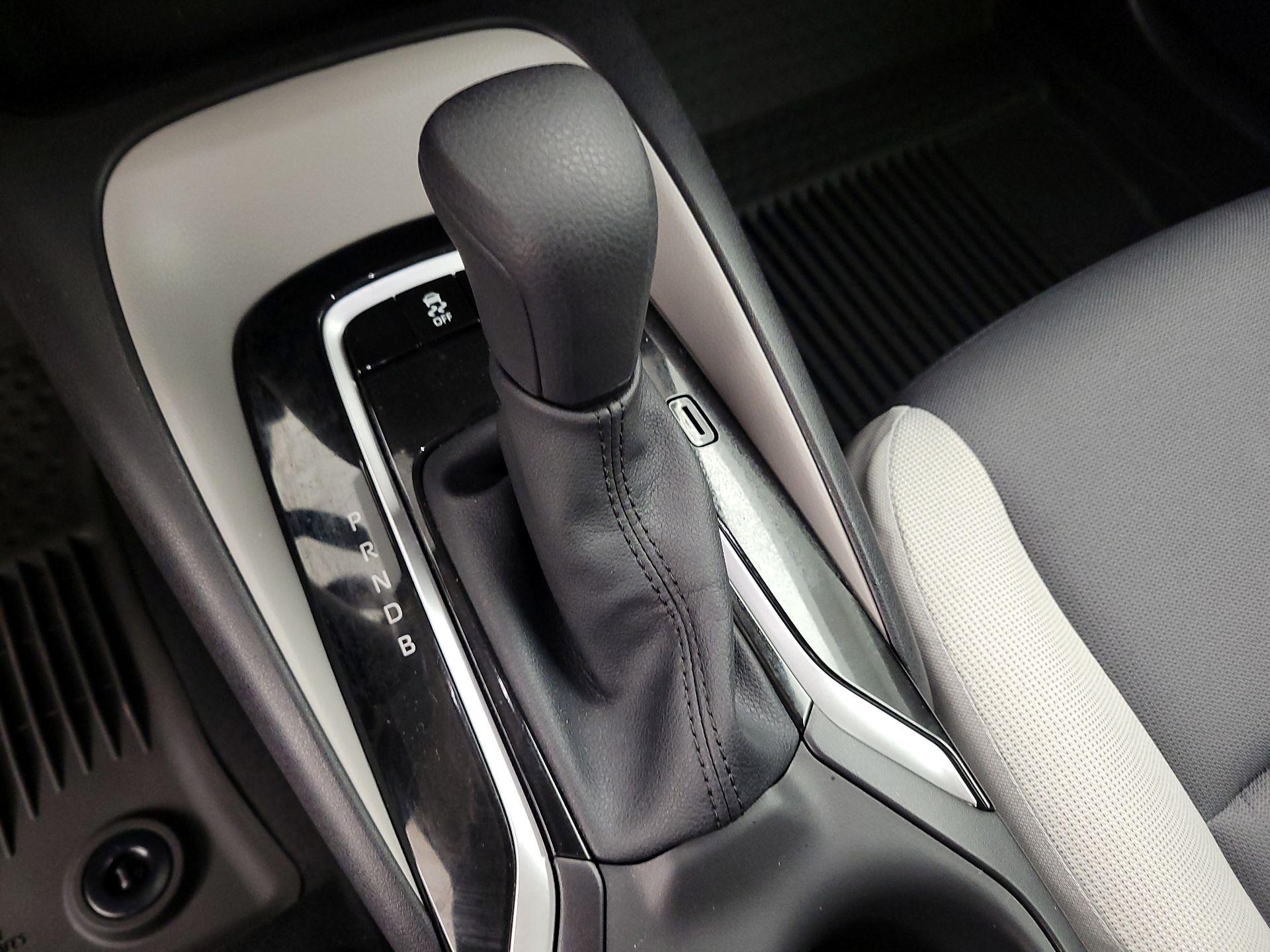 Thumbnail: 2025 Toyota Corolla - 17