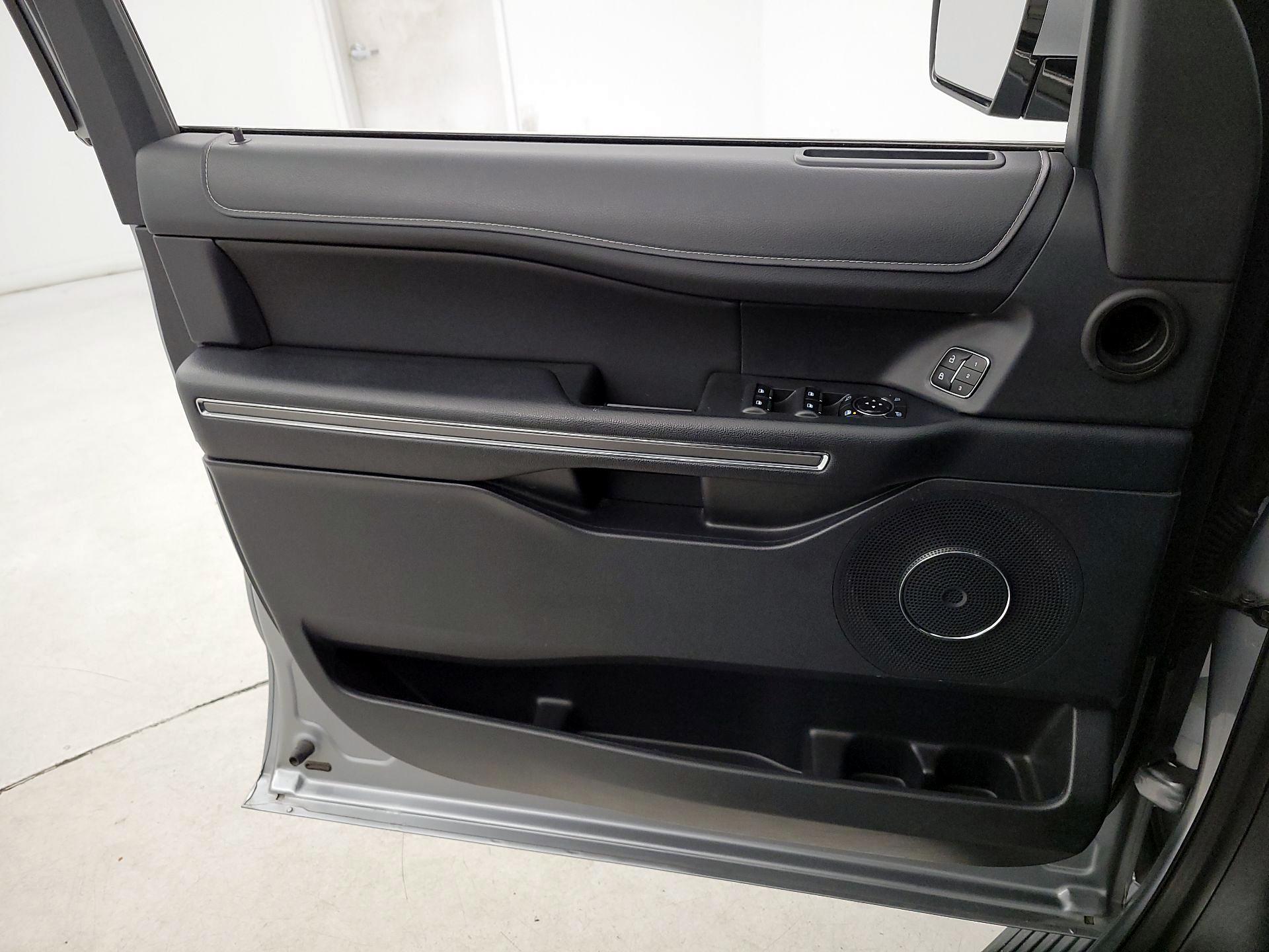 Thumbnail: 2024 Ford Expedition - 12