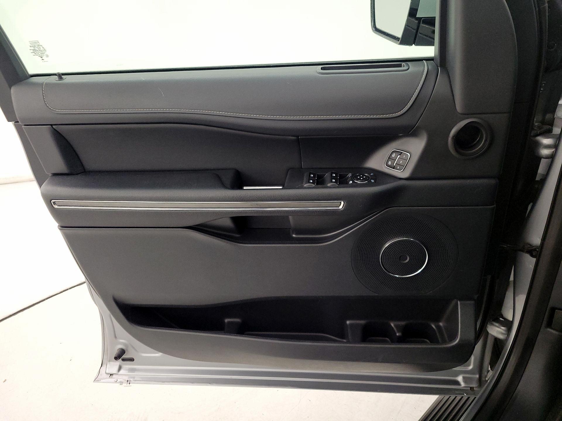 Thumbnail: 2024 Ford Expedition - 12