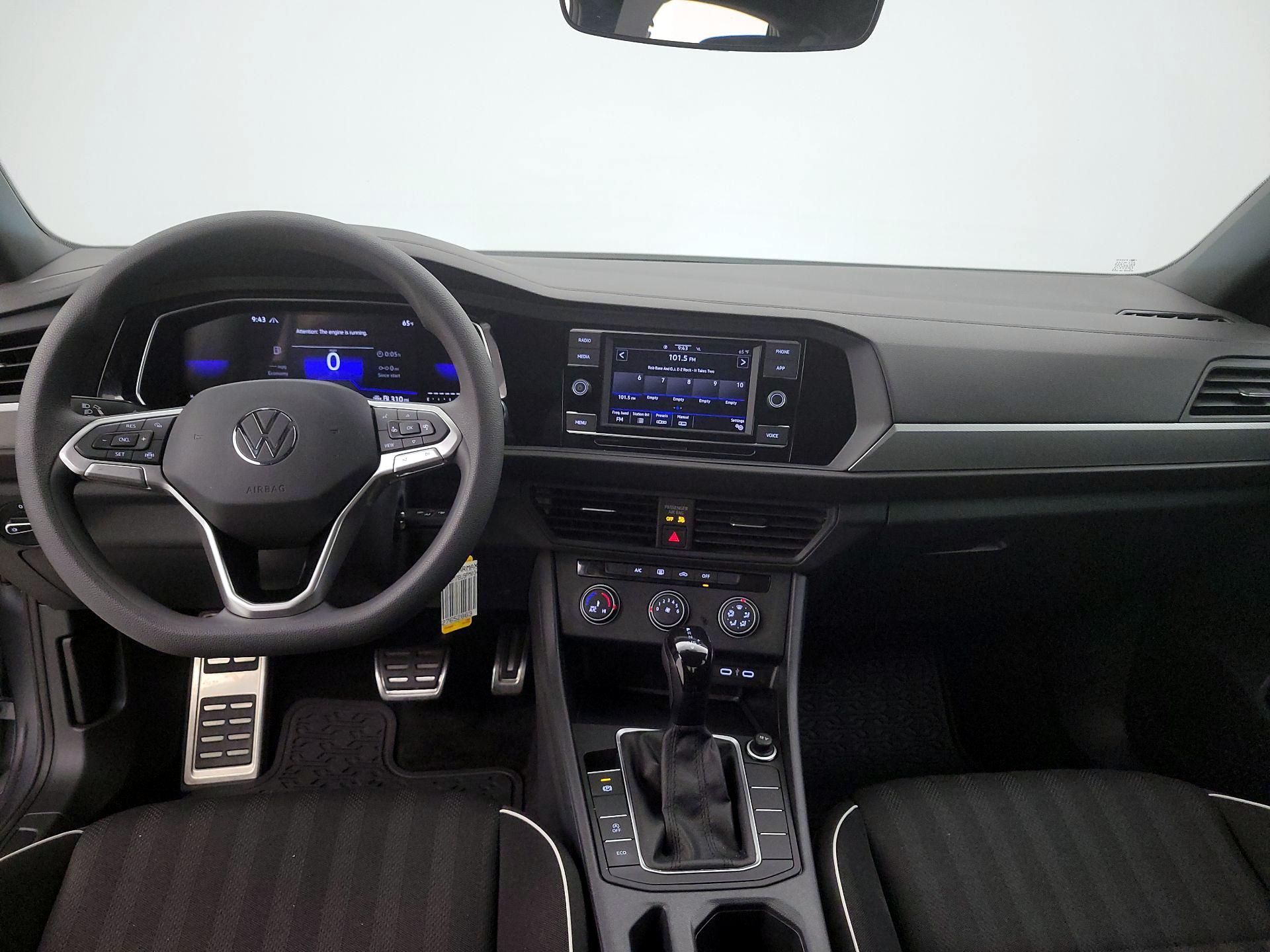 Thumbnail: 2023 Volkswagen Jetta - 9