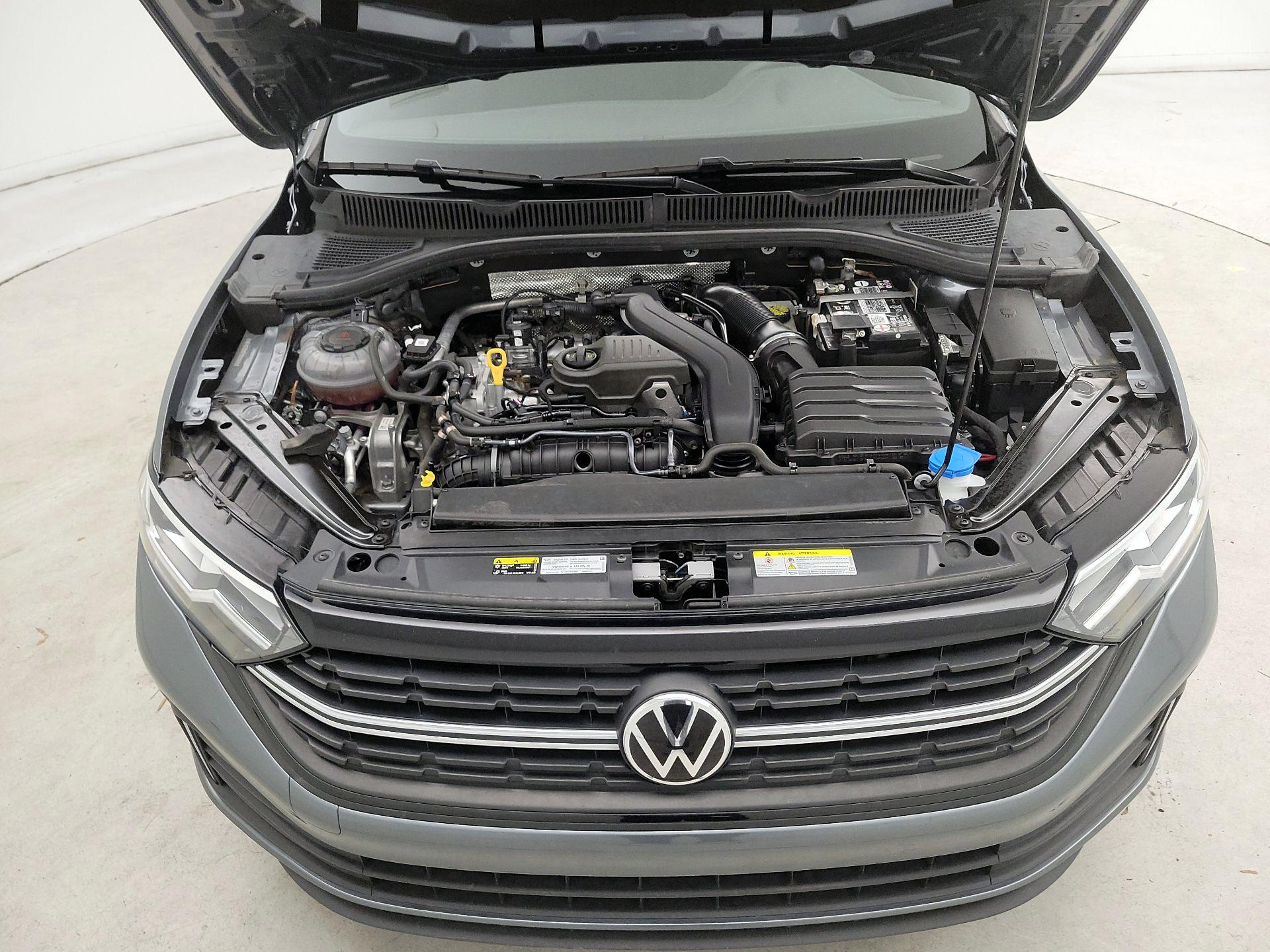 Thumbnail: 2023 Volkswagen Jetta - 20