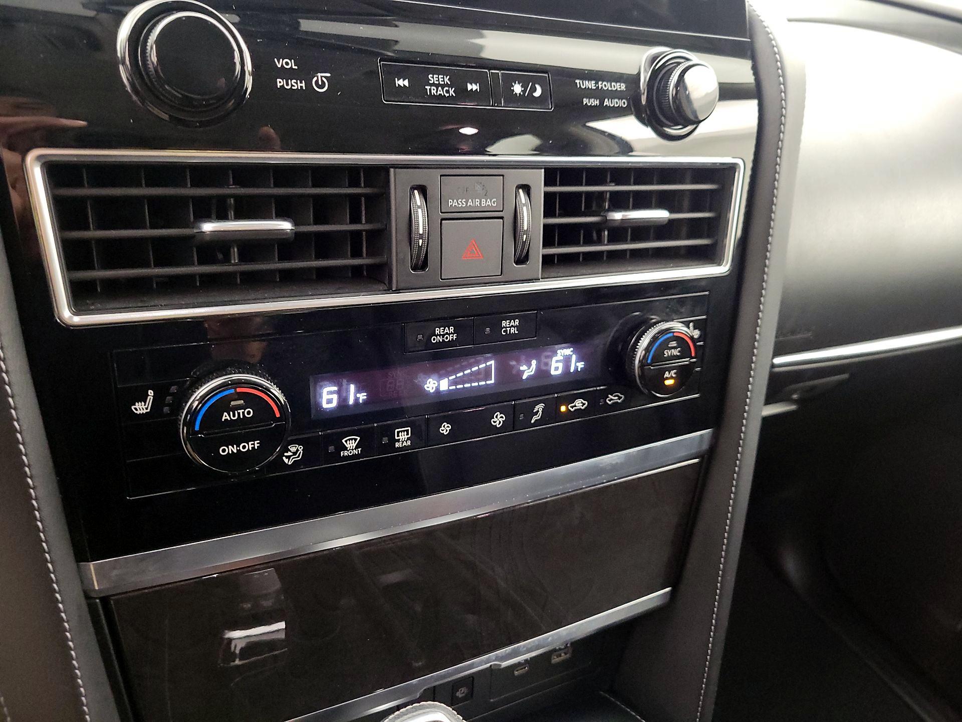 Thumbnail: 2024 INFINITI QX80 - 16