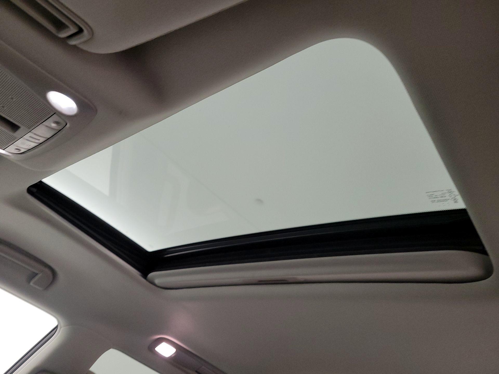 Thumbnail: 2024 INFINITI QX80 - 19