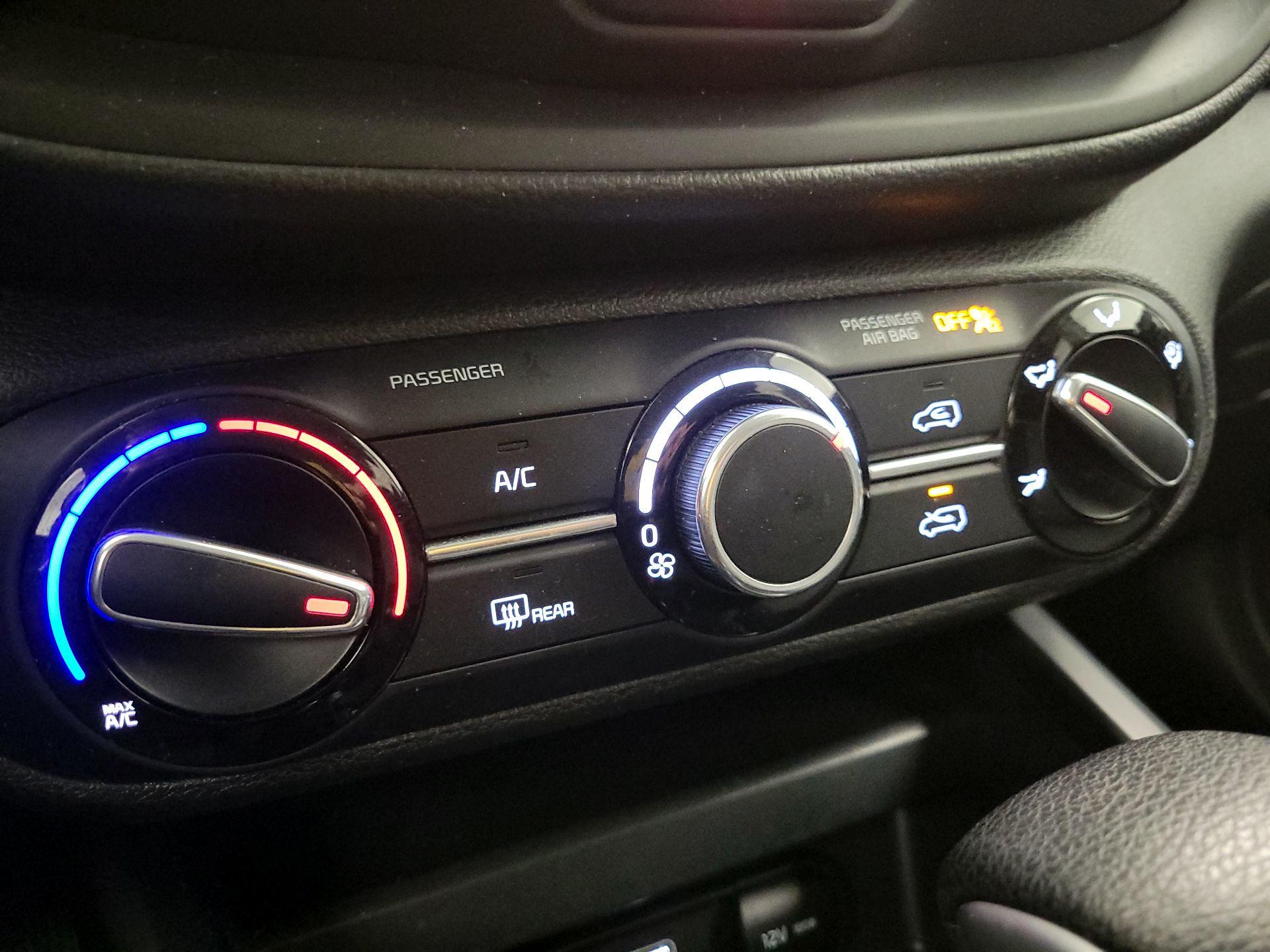 Thumbnail: 2023 Kia Soul - 16