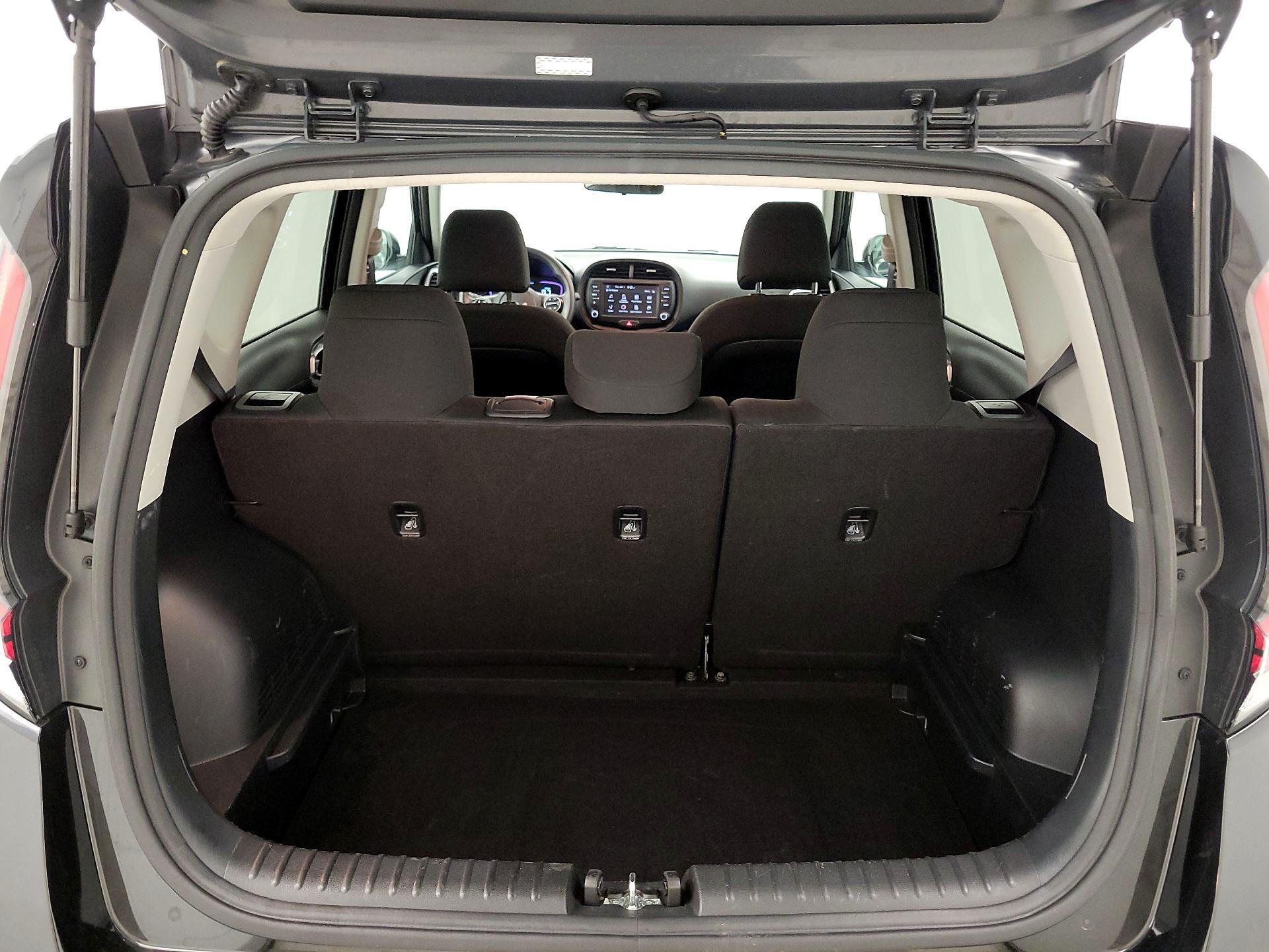 Thumbnail: 2023 Kia Soul - 20