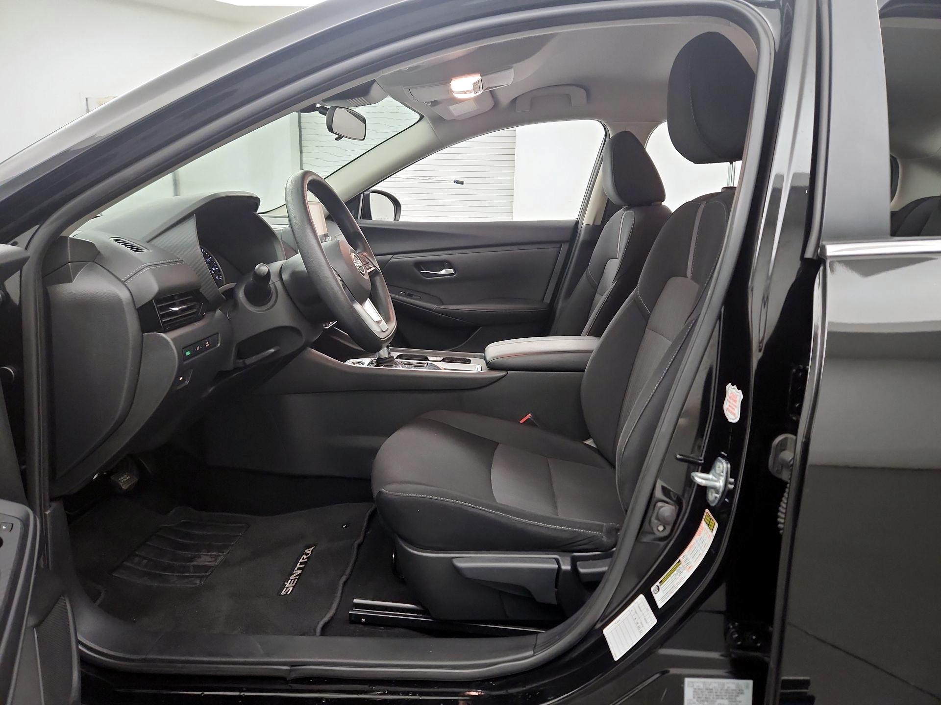 Thumbnail: 2024 Nissan Sentra - 9