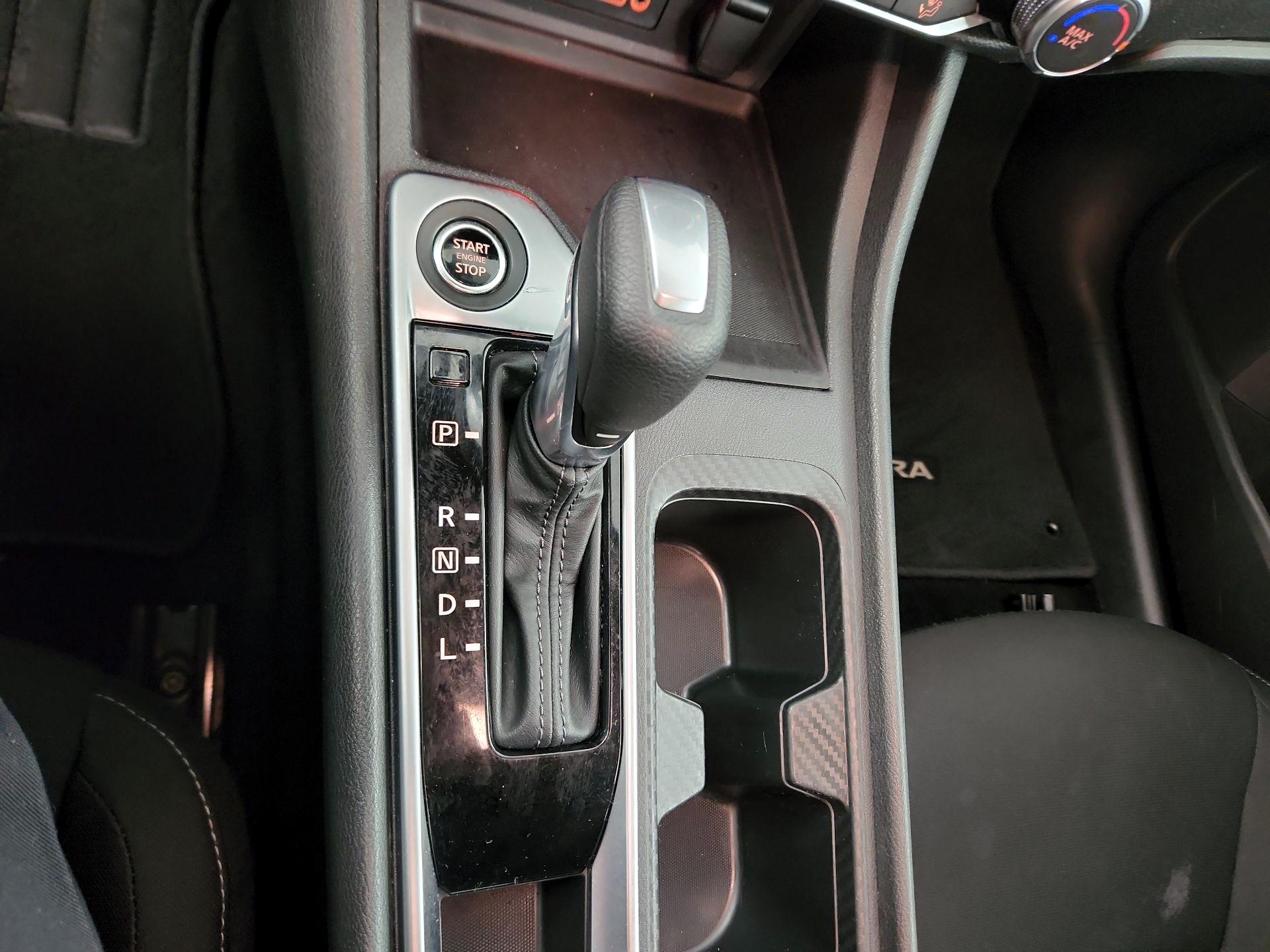 Thumbnail: 2024 Nissan Sentra - 15