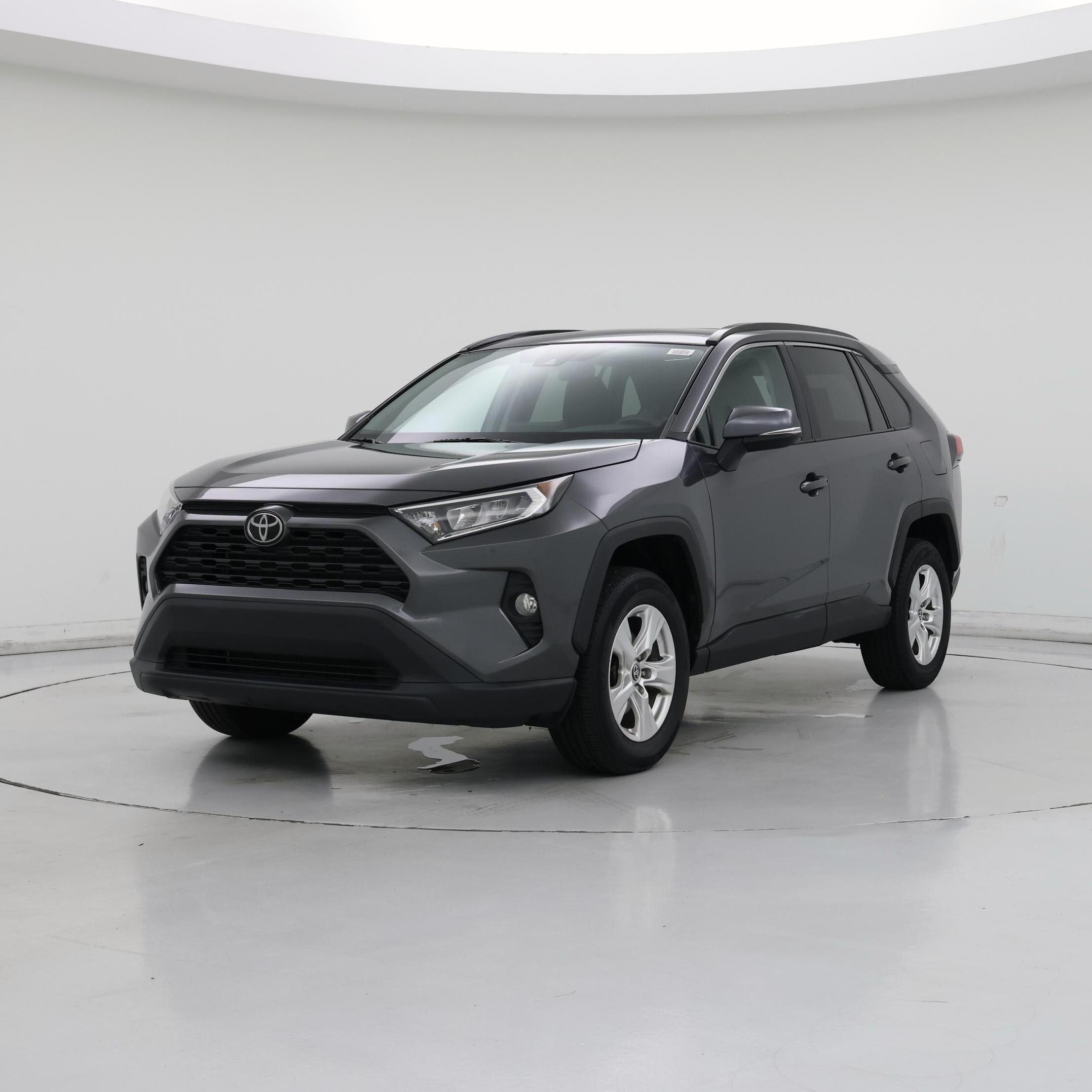Thumbnail: 2021 Toyota RAV4 - 4