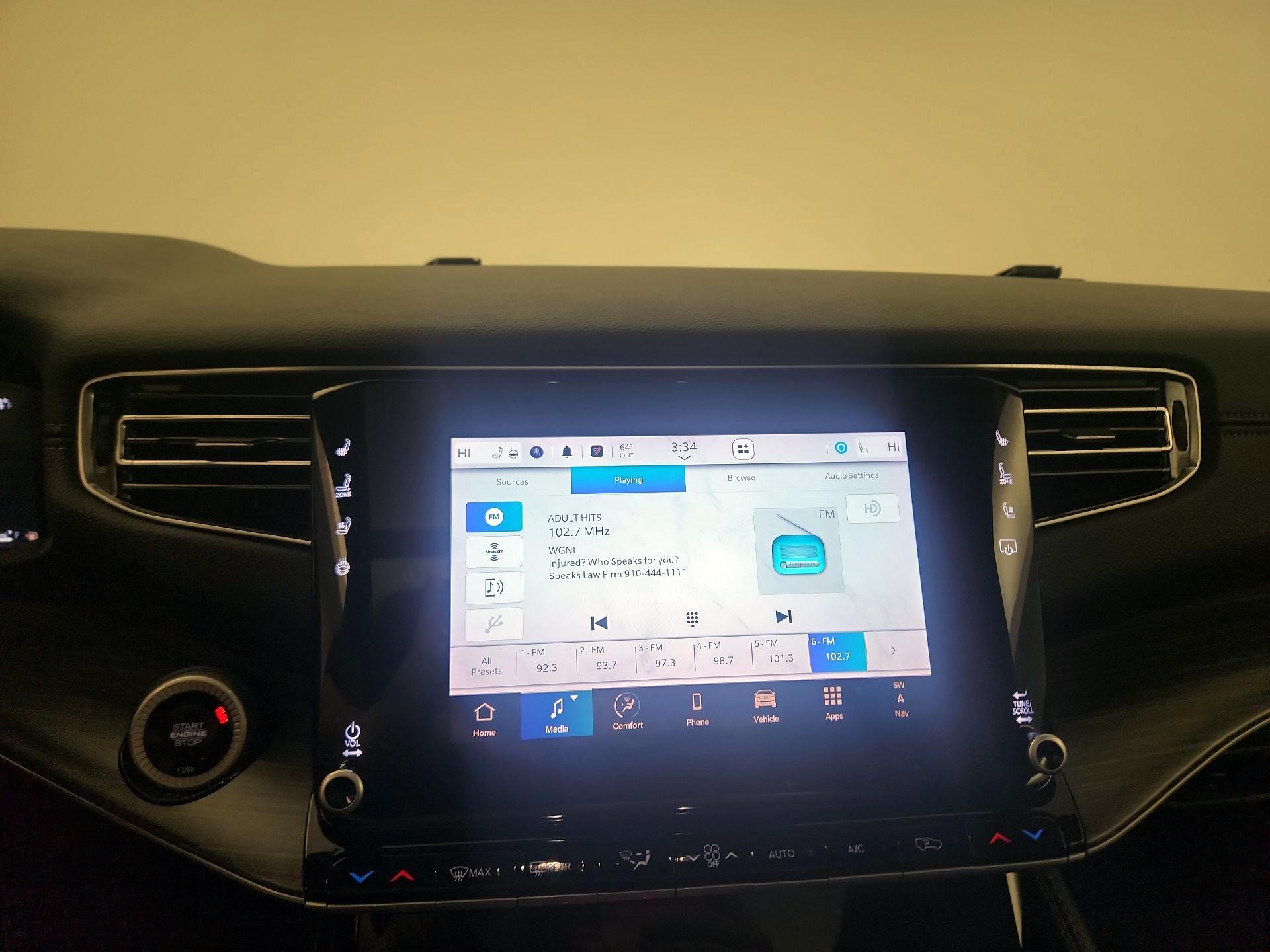 Thumbnail: 2024 Jeep Wagoneer - 14