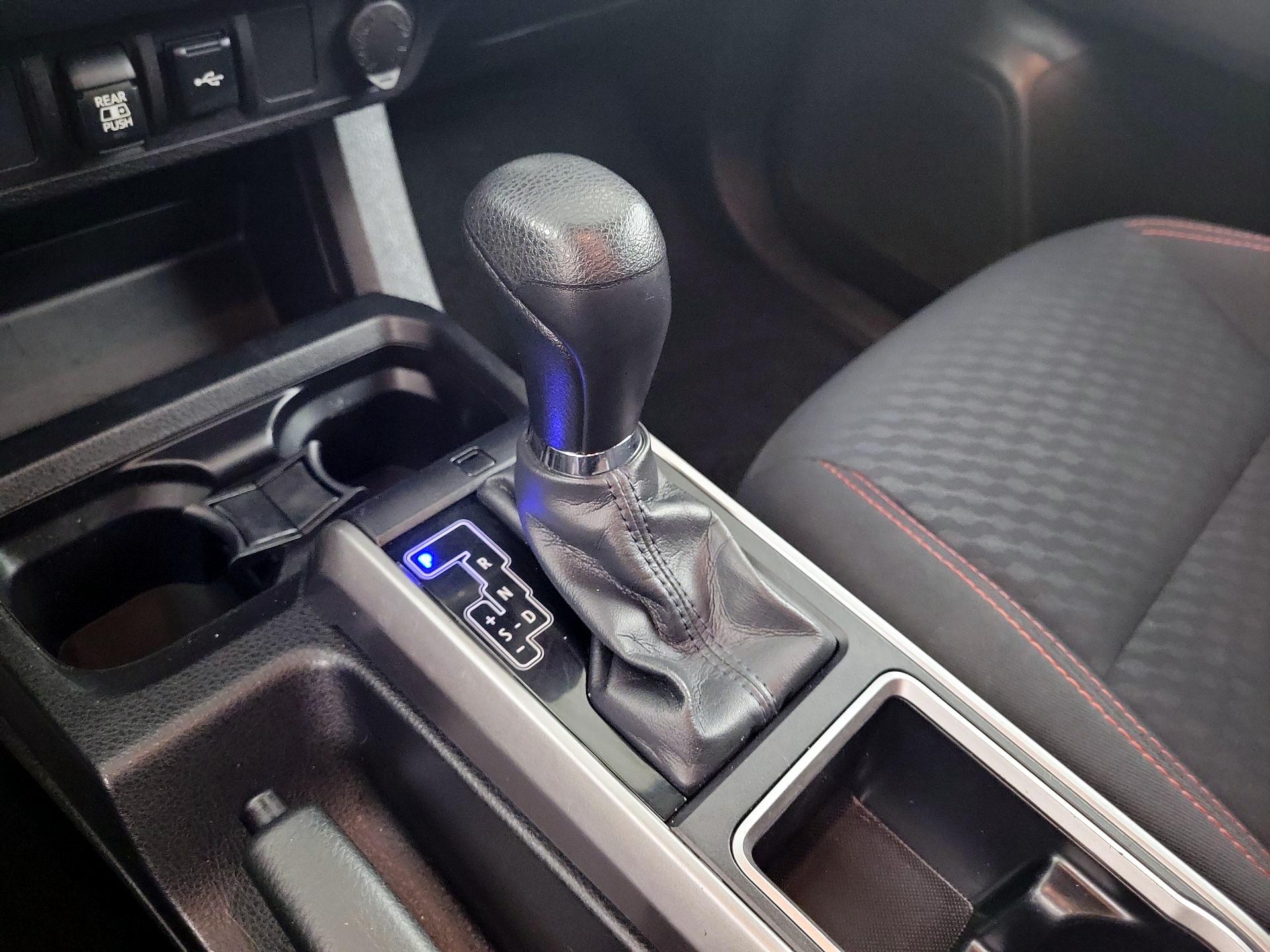 Thumbnail: 2022 Toyota Tacoma - 15