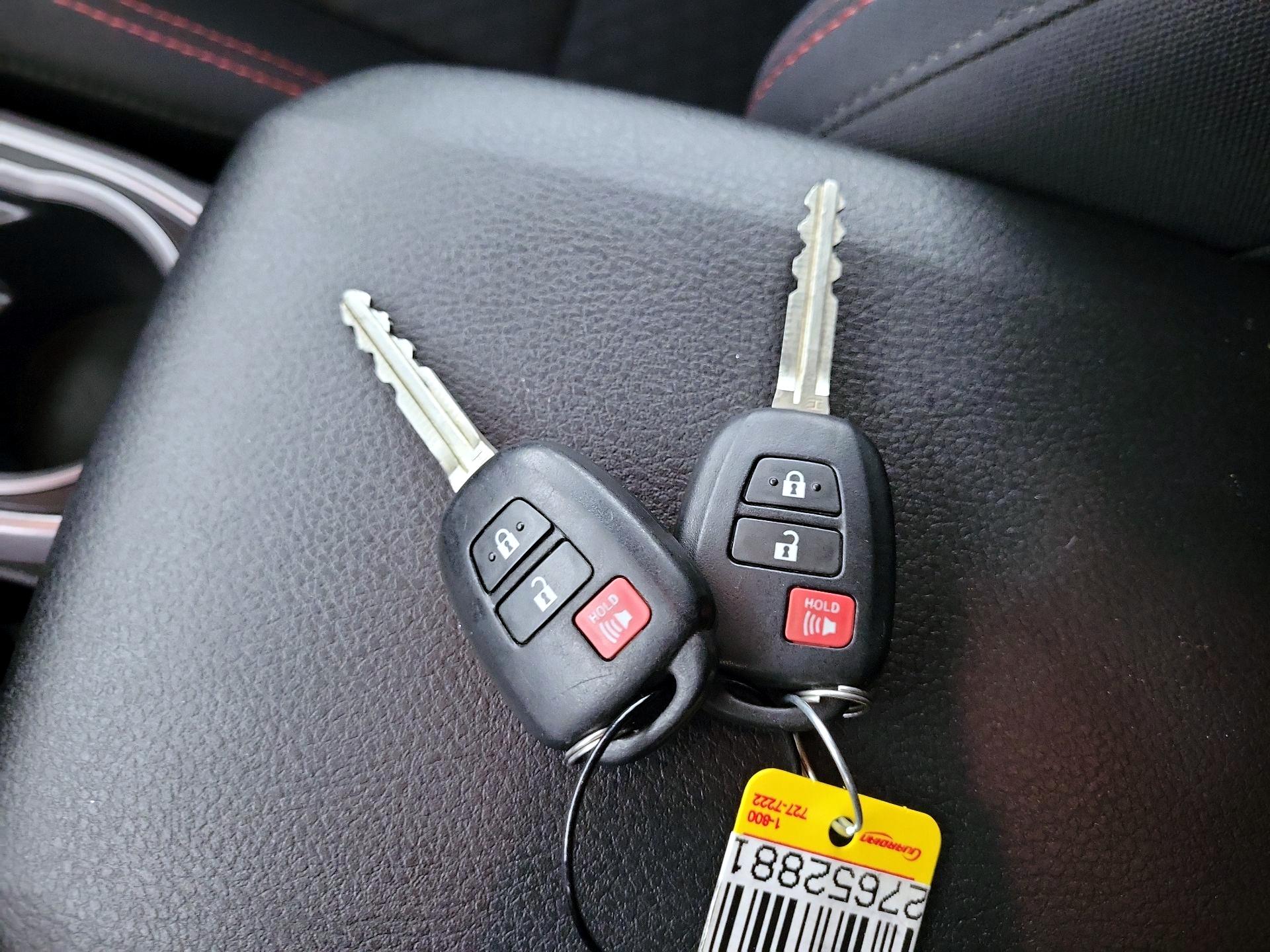 Thumbnail: 2022 Toyota Tacoma - 20