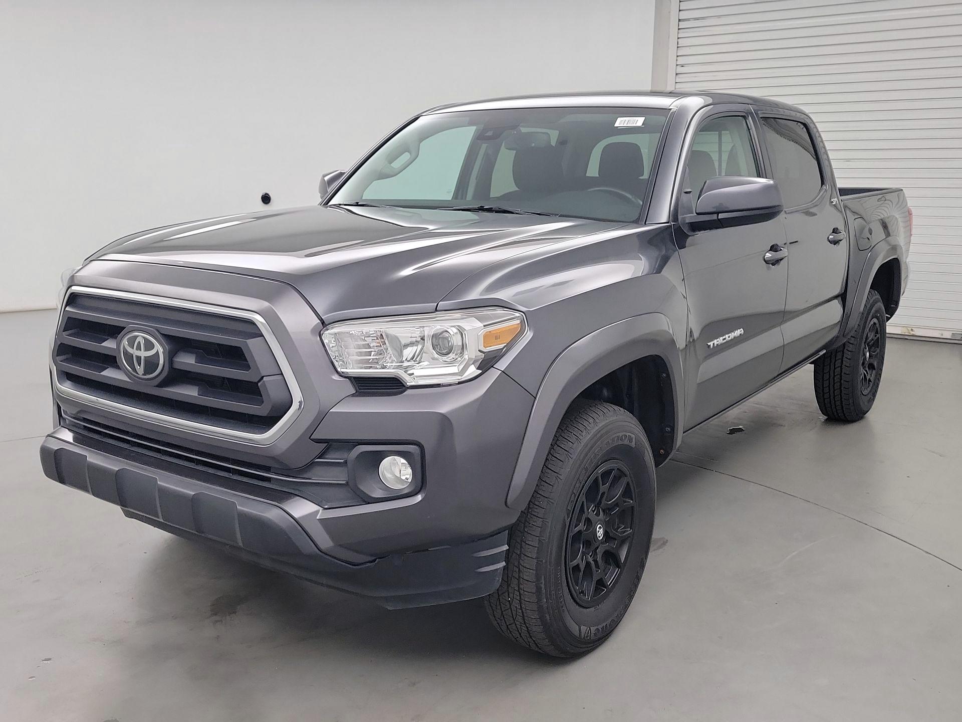 Thumbnail: 2022 Toyota Tacoma - 3