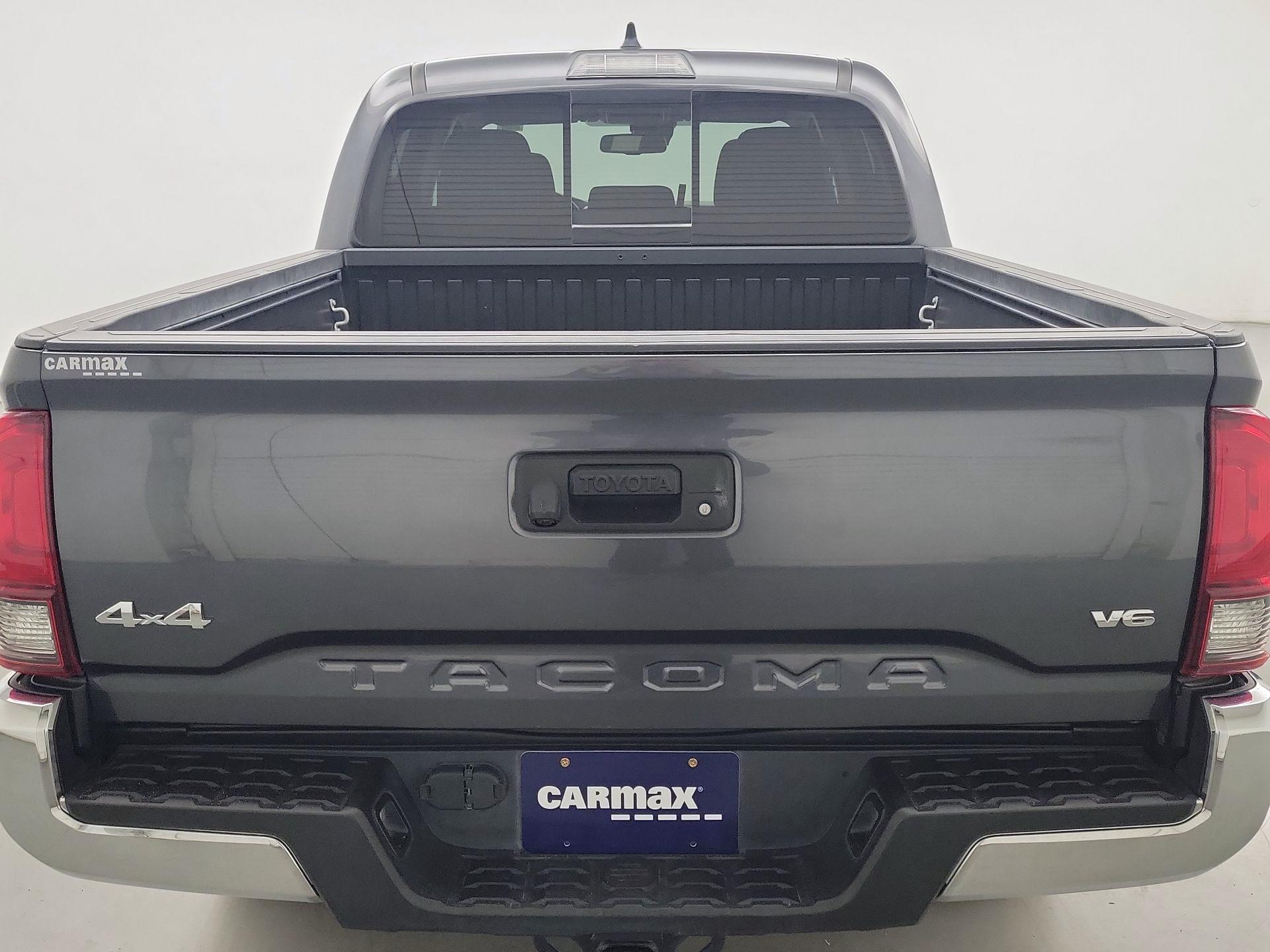 Thumbnail: 2022 Toyota Tacoma - 6