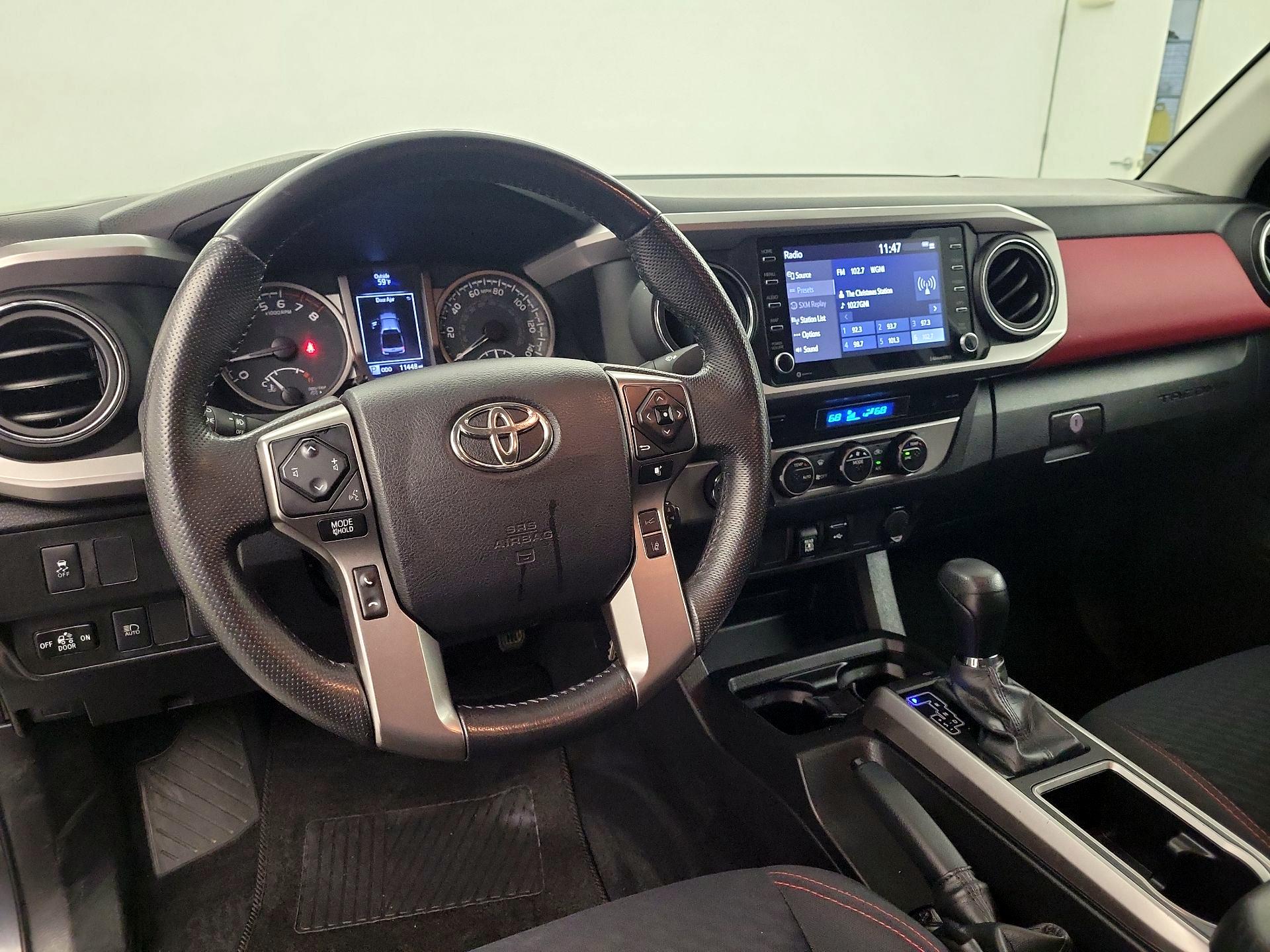 Thumbnail: 2022 Toyota Tacoma - 8