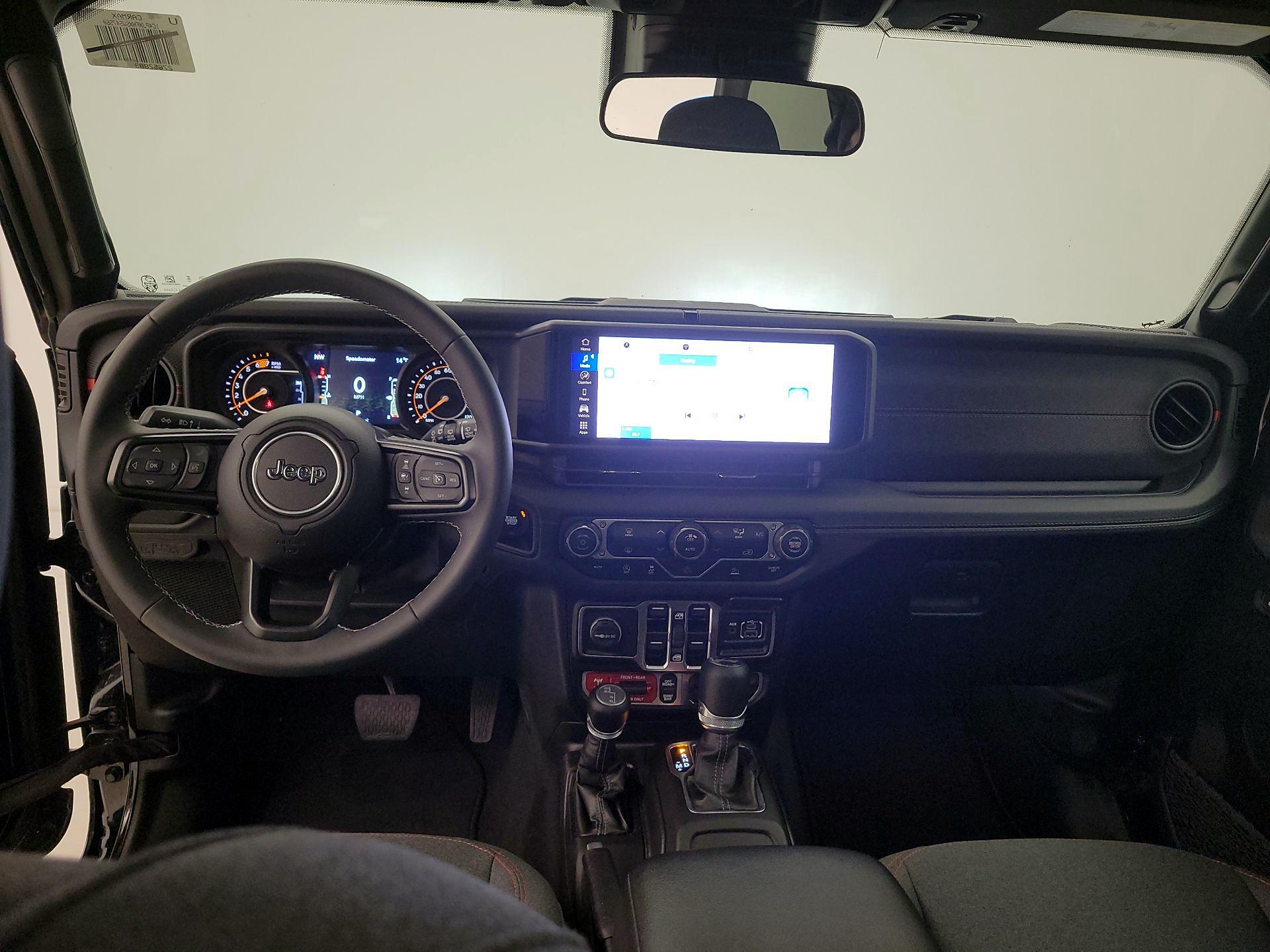 Thumbnail: 2025 Jeep Wrangler - 9