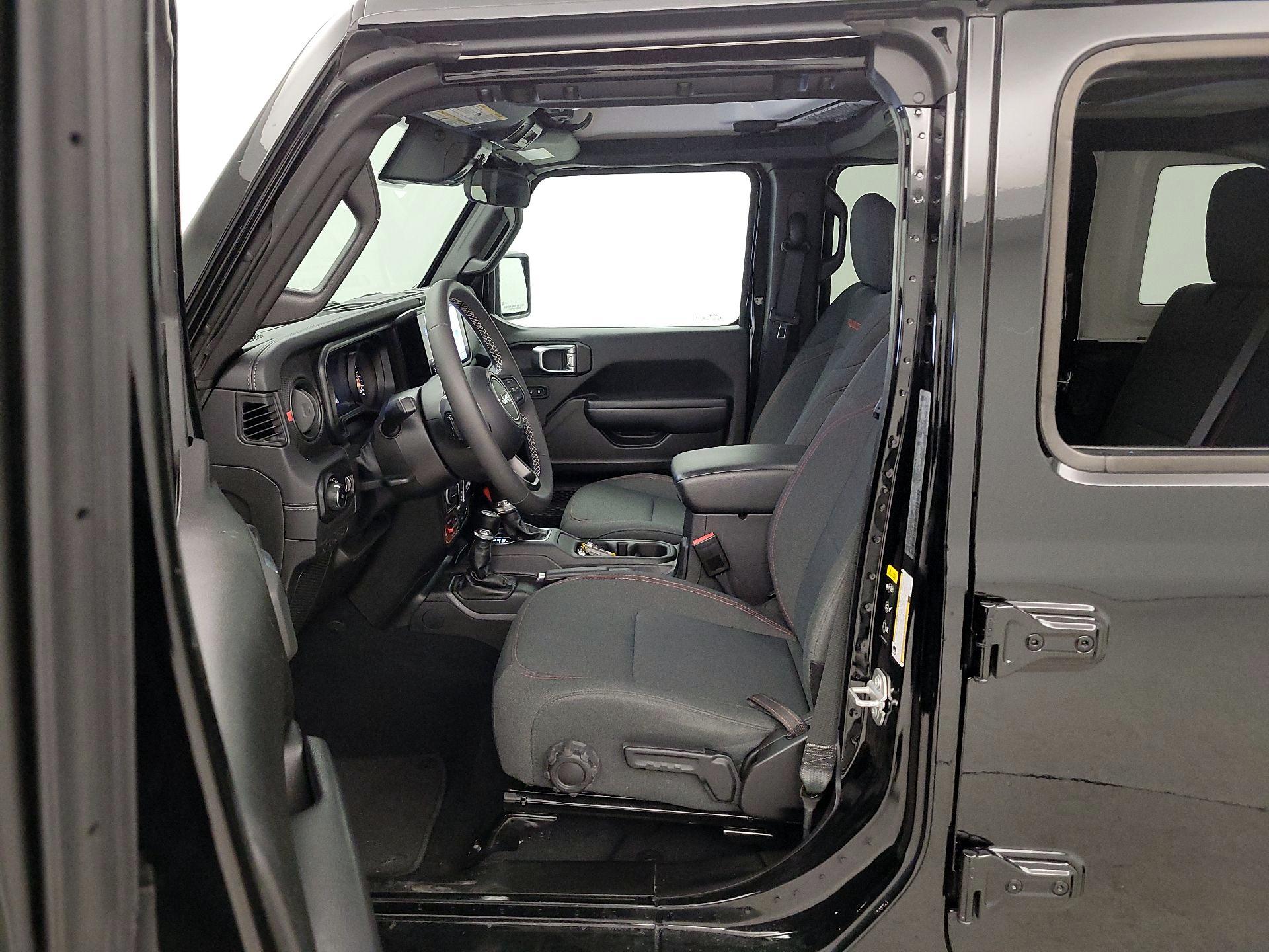 Thumbnail: 2025 Jeep Wrangler - 11