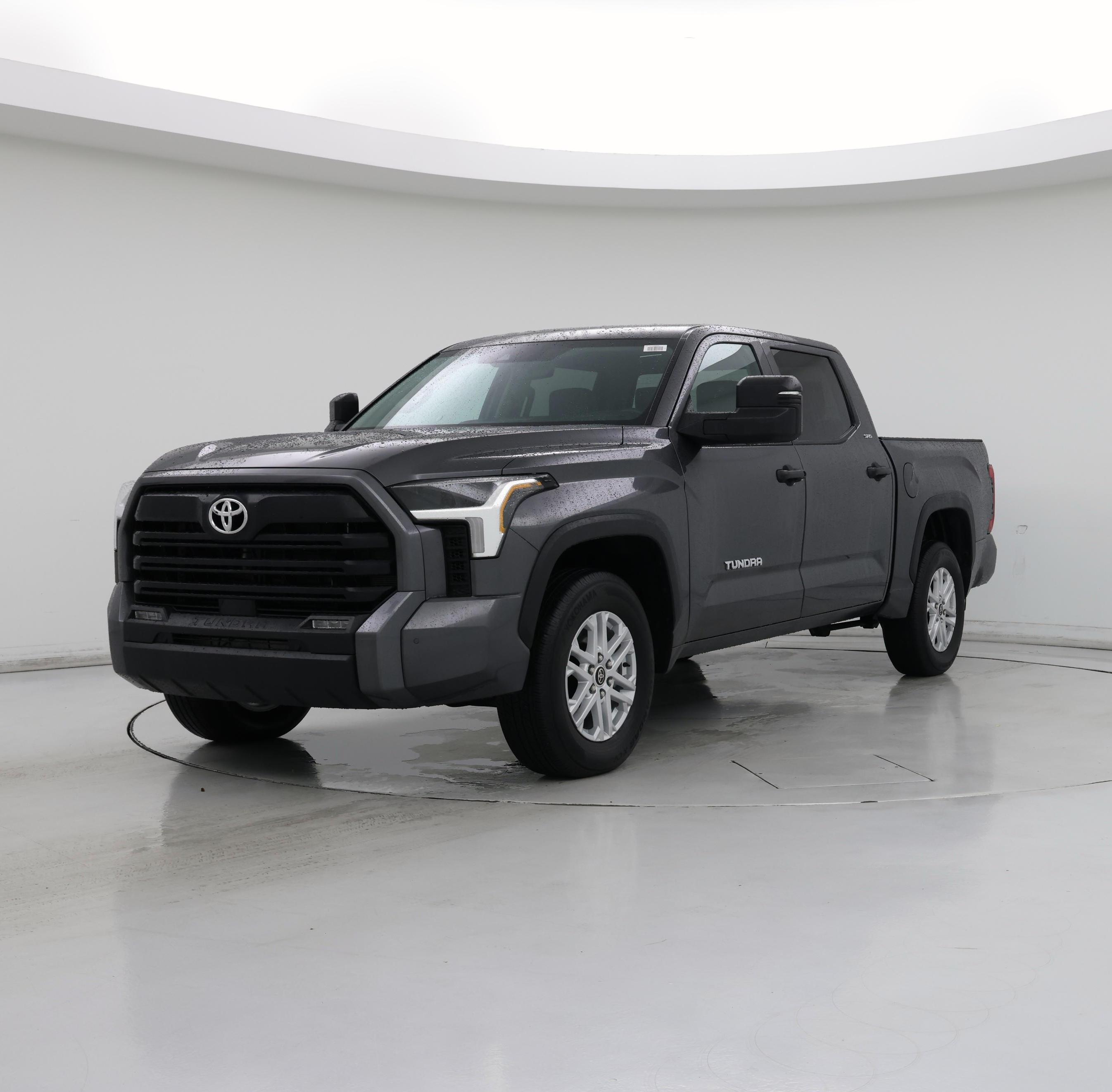 Thumbnail: 2022 Toyota Tundra - 4