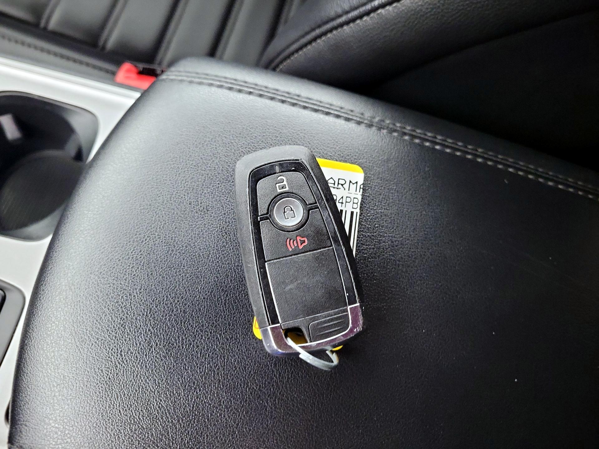 Thumbnail: 2023 Ford Edge - 20