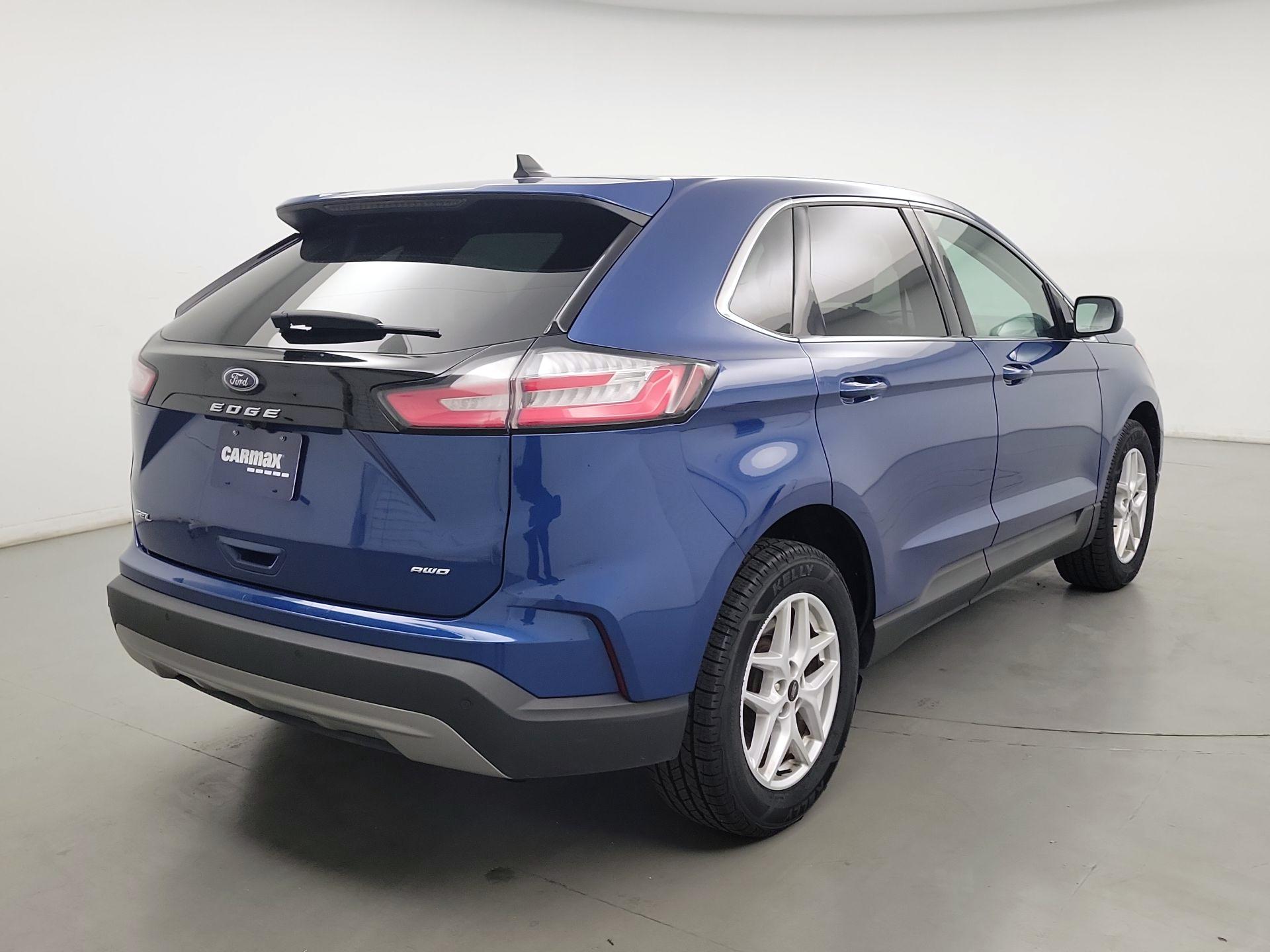 Thumbnail: 2023 Ford Edge - 5
