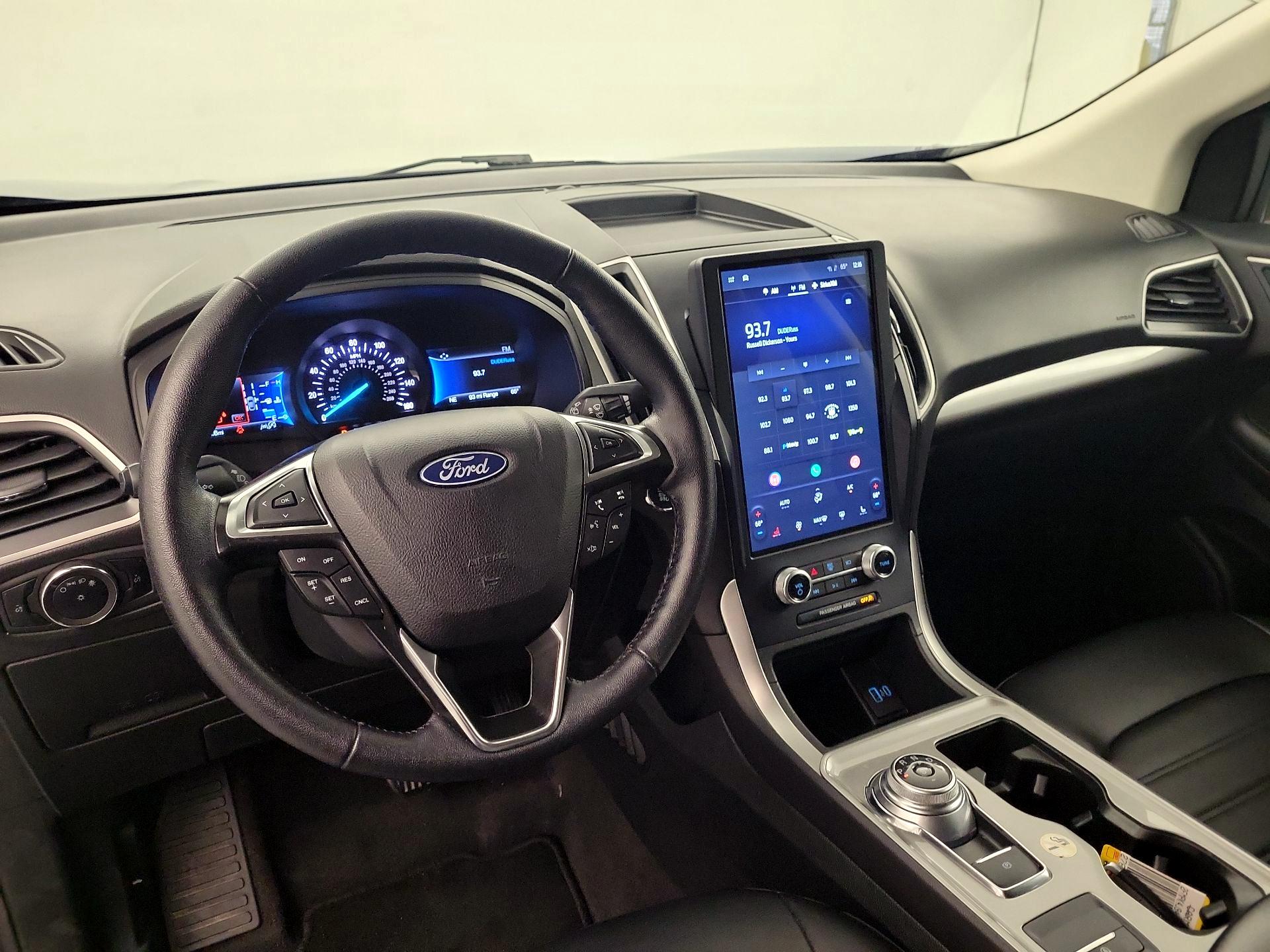 Thumbnail: 2023 Ford Edge - 8