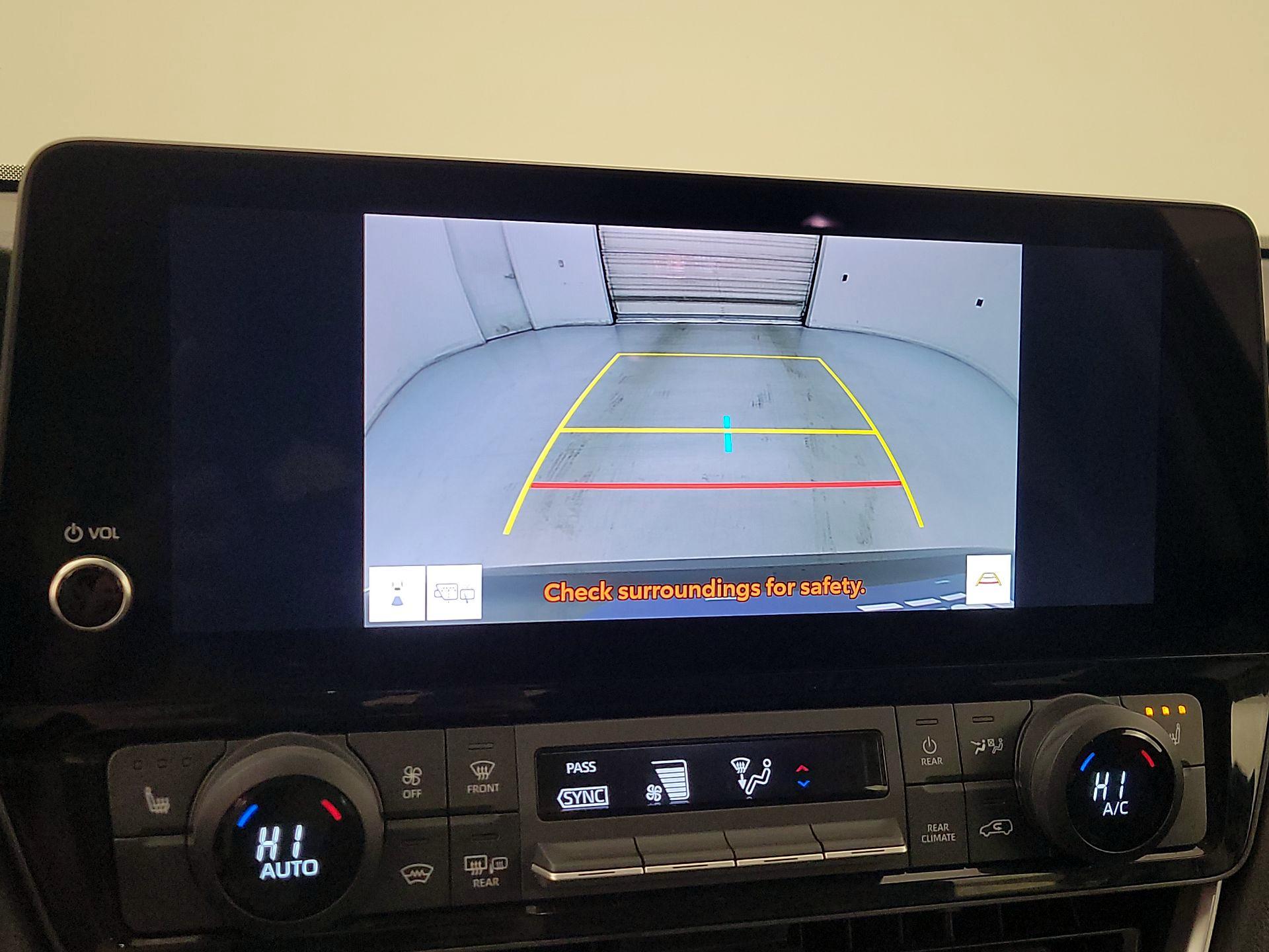 Thumbnail: 2025 Toyota Grand Highlander - 14