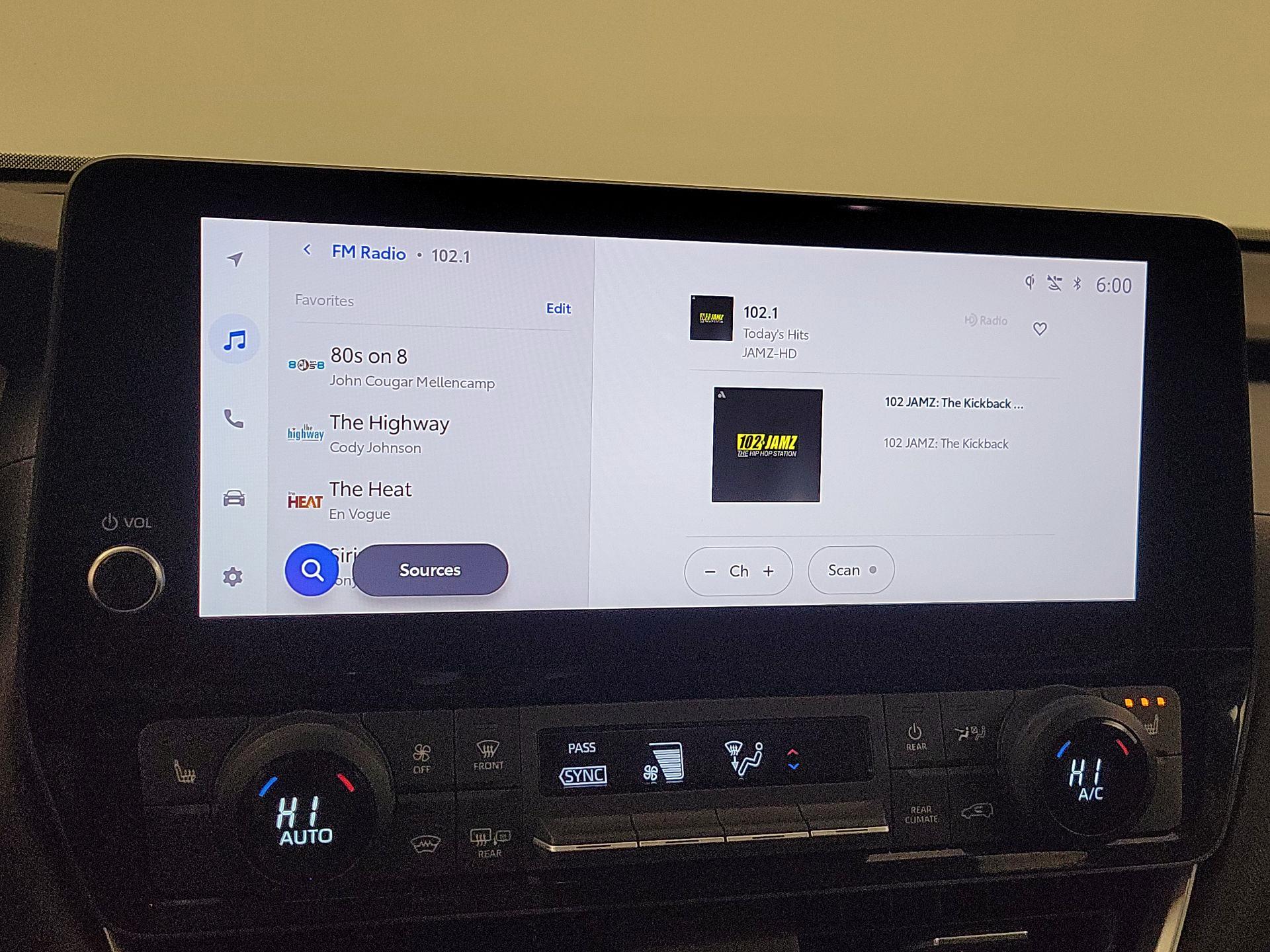 Thumbnail: 2025 Toyota Grand Highlander - 15