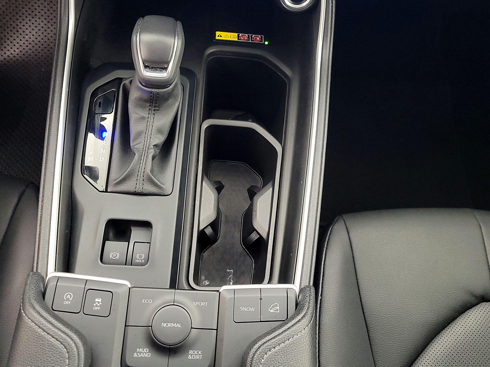 Thumbnail: 2025 Toyota Grand Highlander - 17