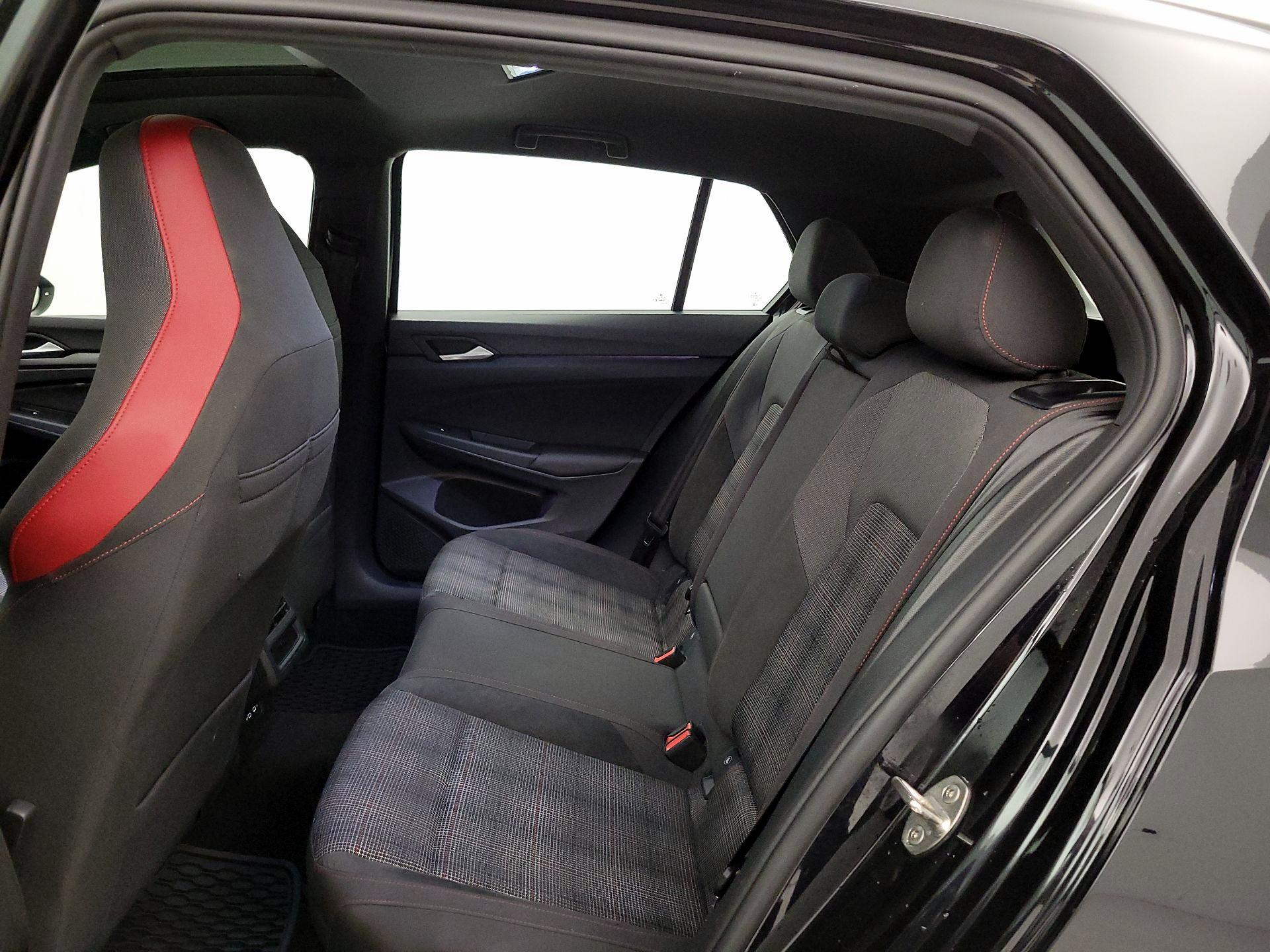 Thumbnail: 2023 Volkswagen Golf - 20