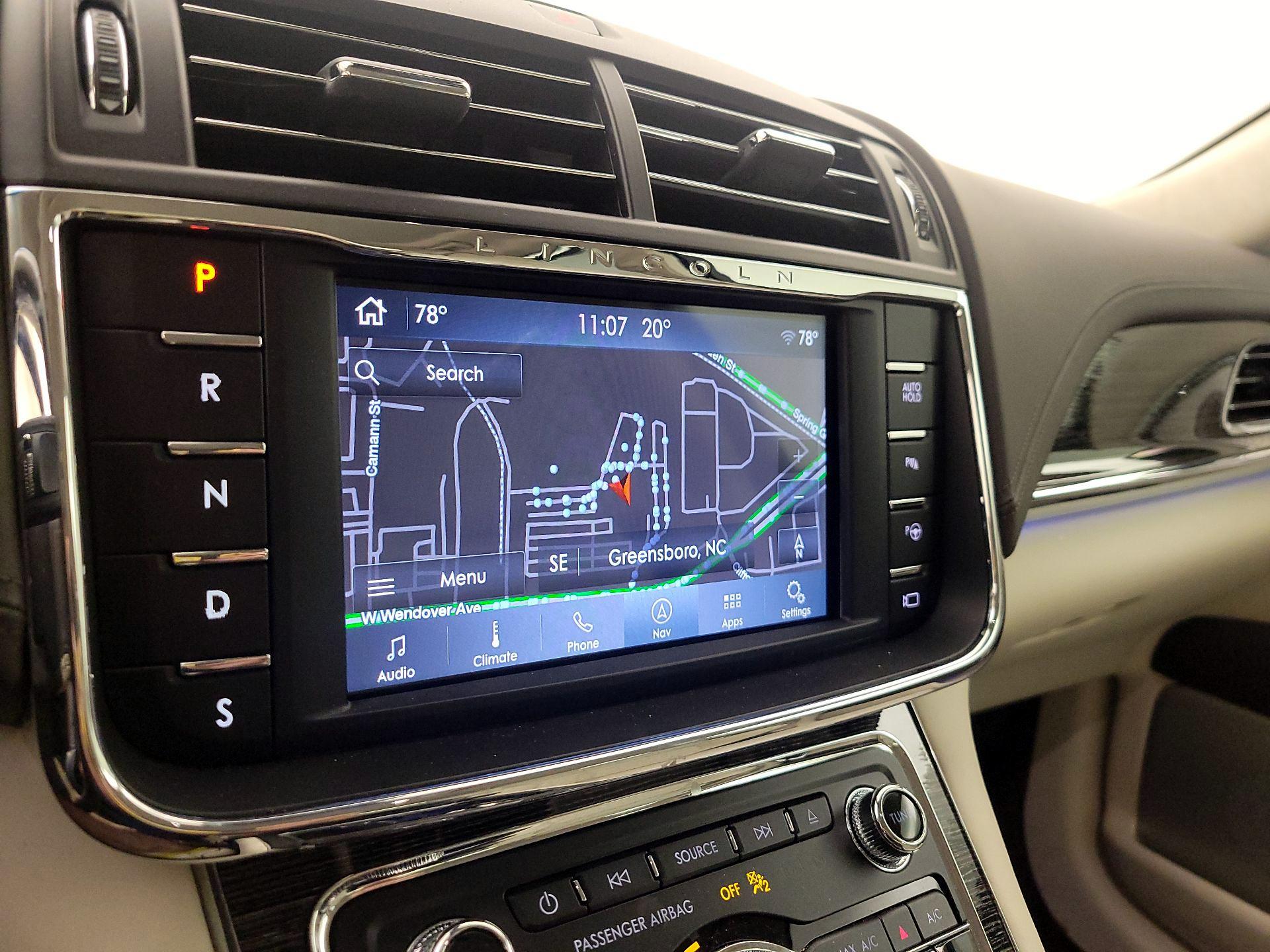 Thumbnail: 2020 Lincoln Continental - 14