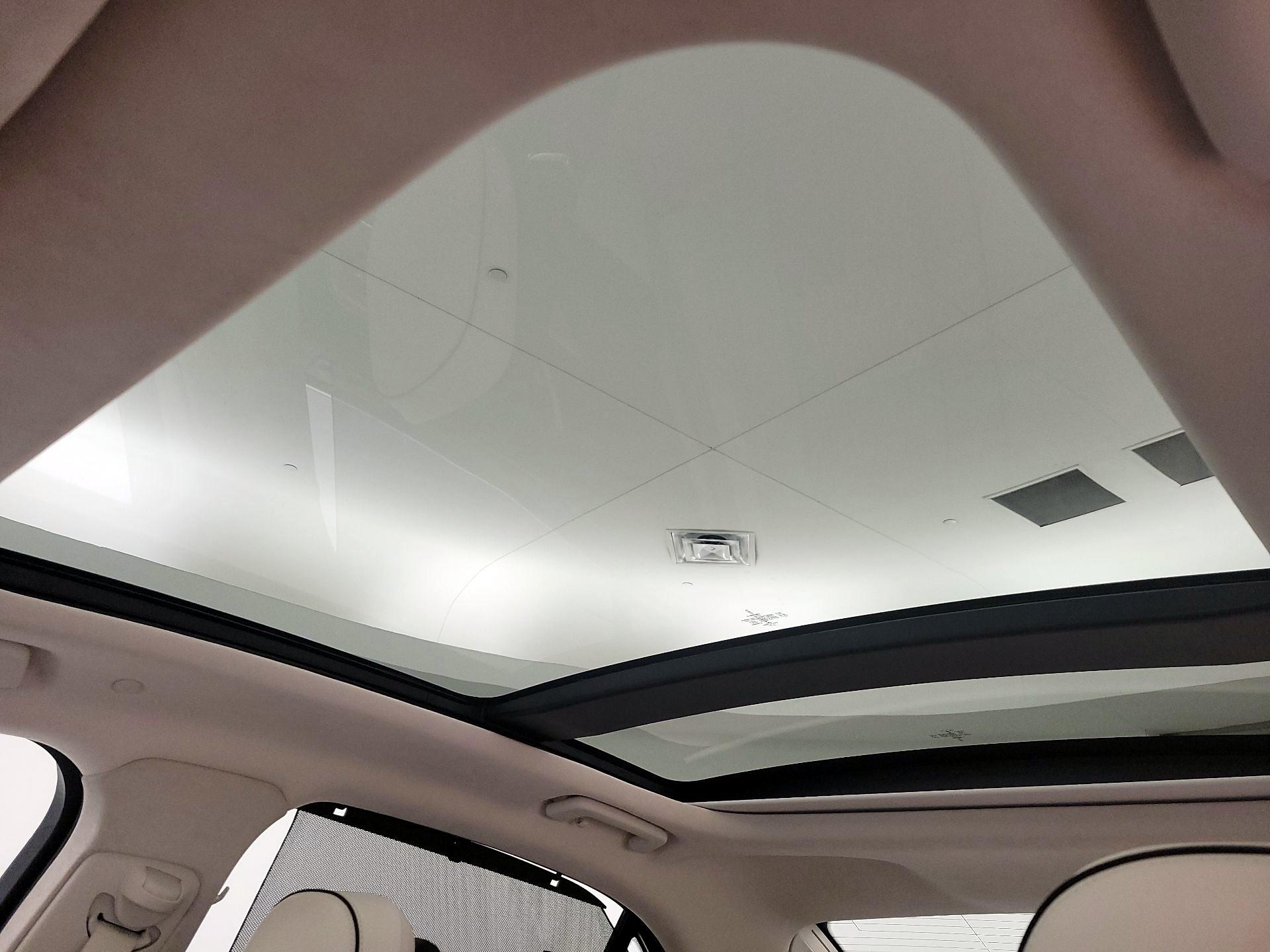 Thumbnail: 2020 Lincoln Continental - 20