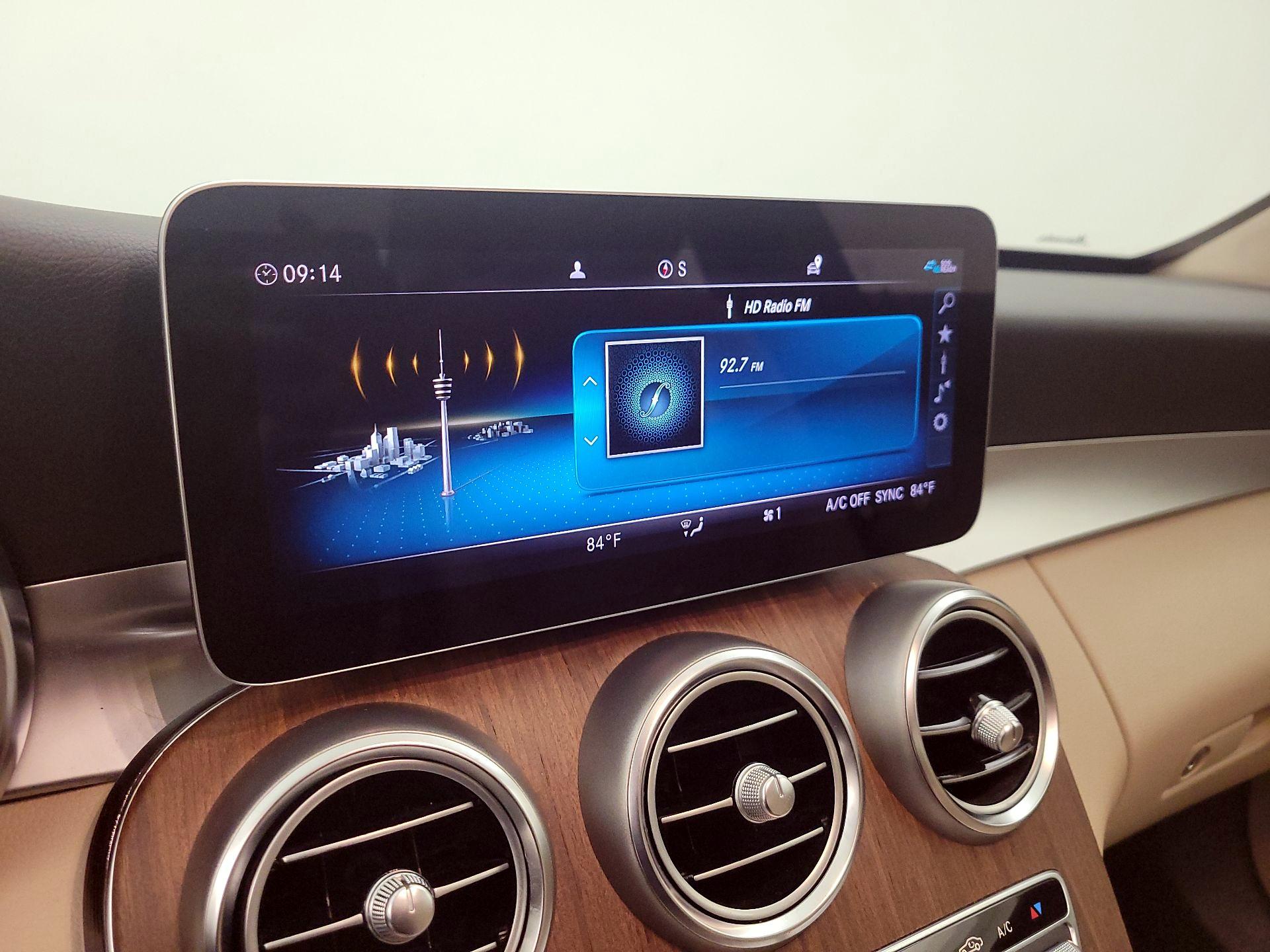 Thumbnail: 2019 Mercedes-Benz C-Class - 16