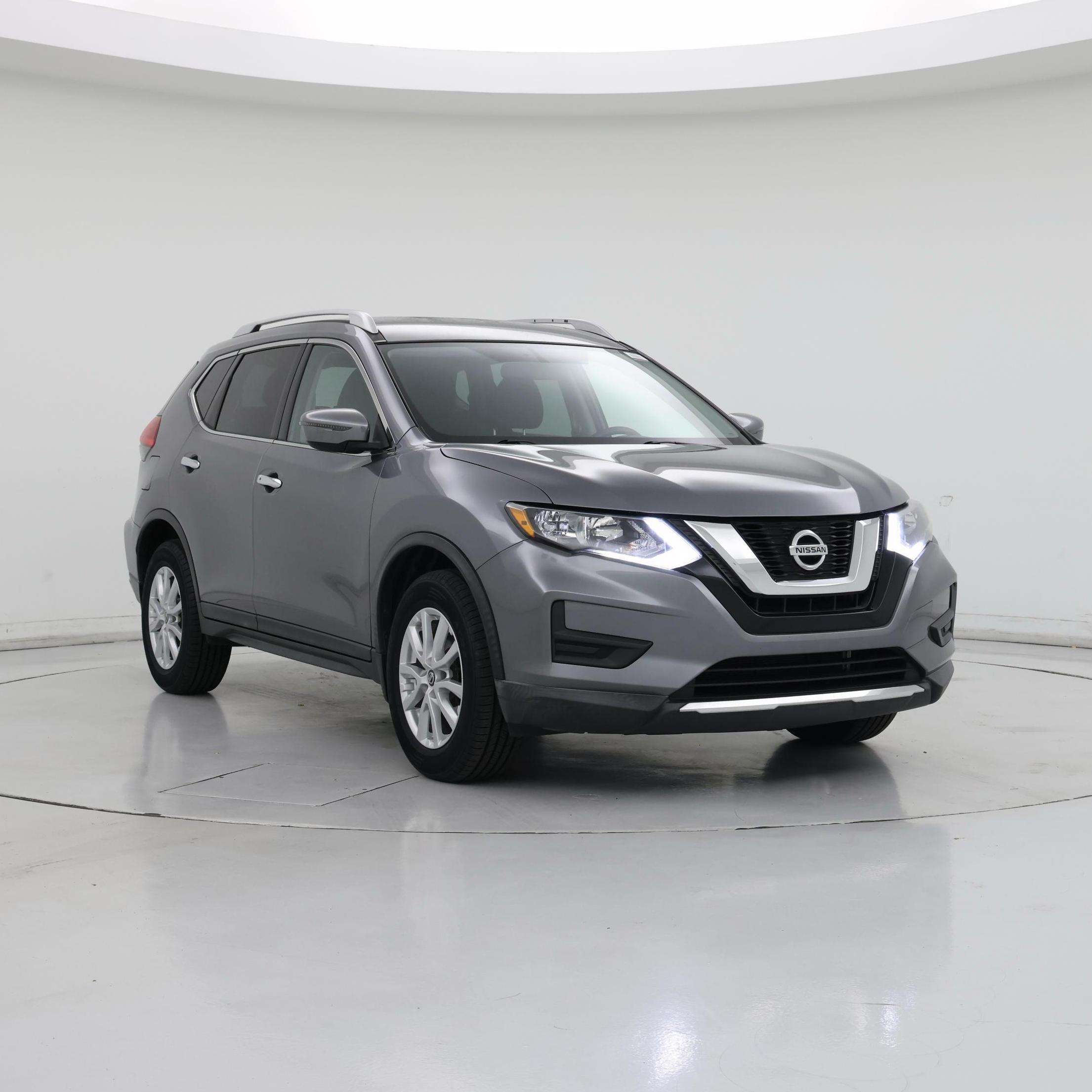 Thumbnail: 2017 Nissan Rogue - 1