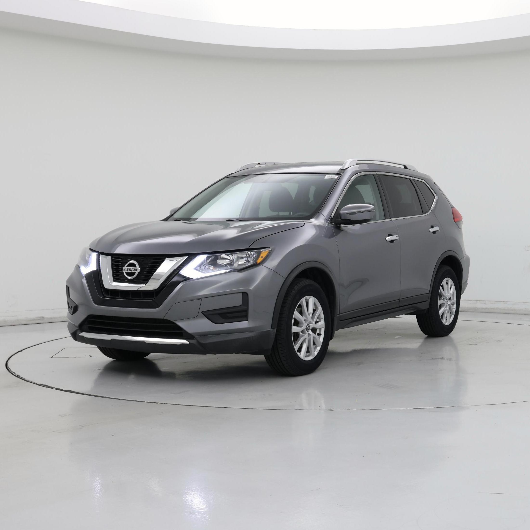 Thumbnail: 2017 Nissan Rogue - 4