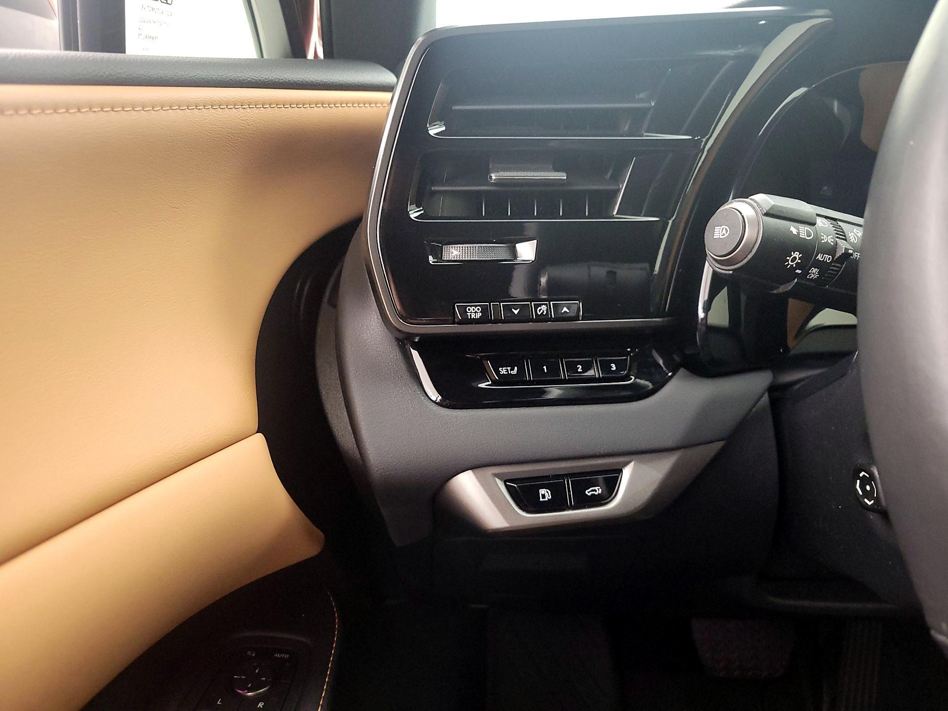 Thumbnail: 2023 Lexus RX - 13