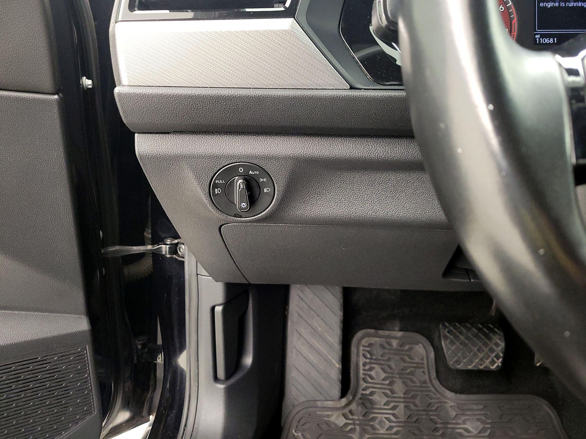 Thumbnail: 2019 Volkswagen Jetta - 13