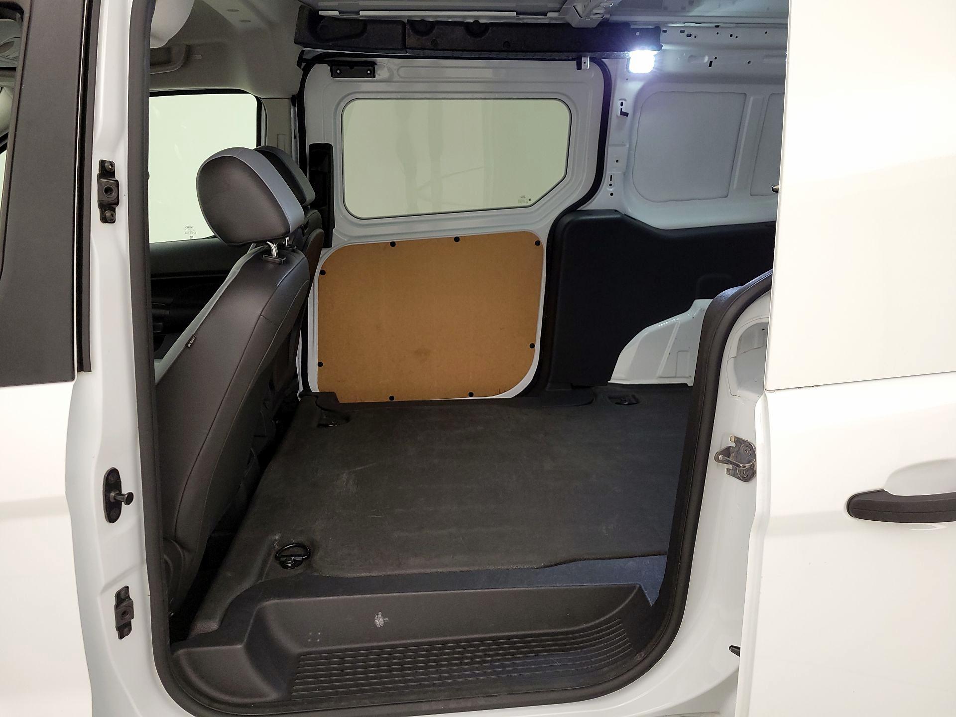 Thumbnail: 2015 Ford Transit Series - 17