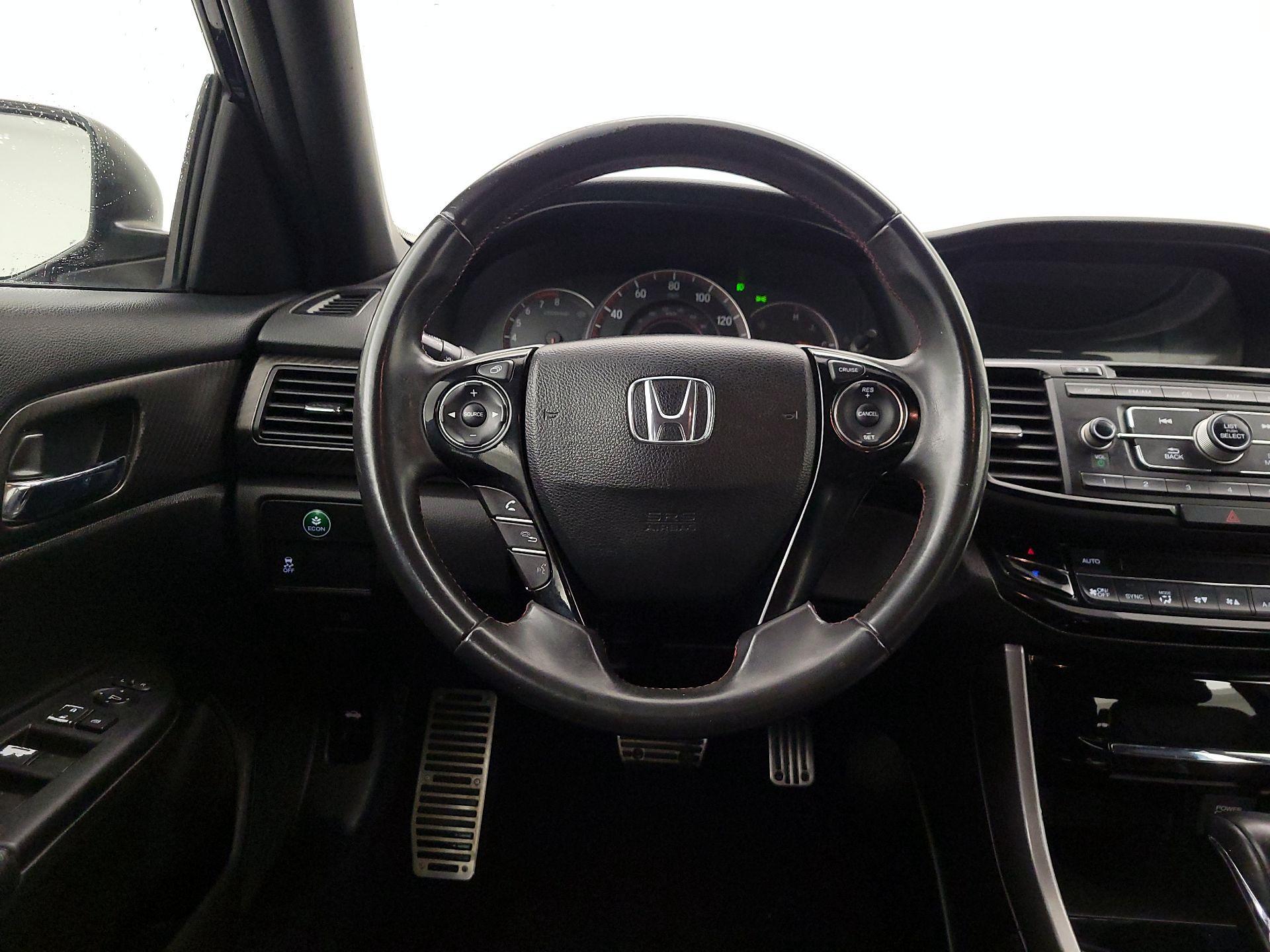 Thumbnail: 2017 Honda Accord - 10