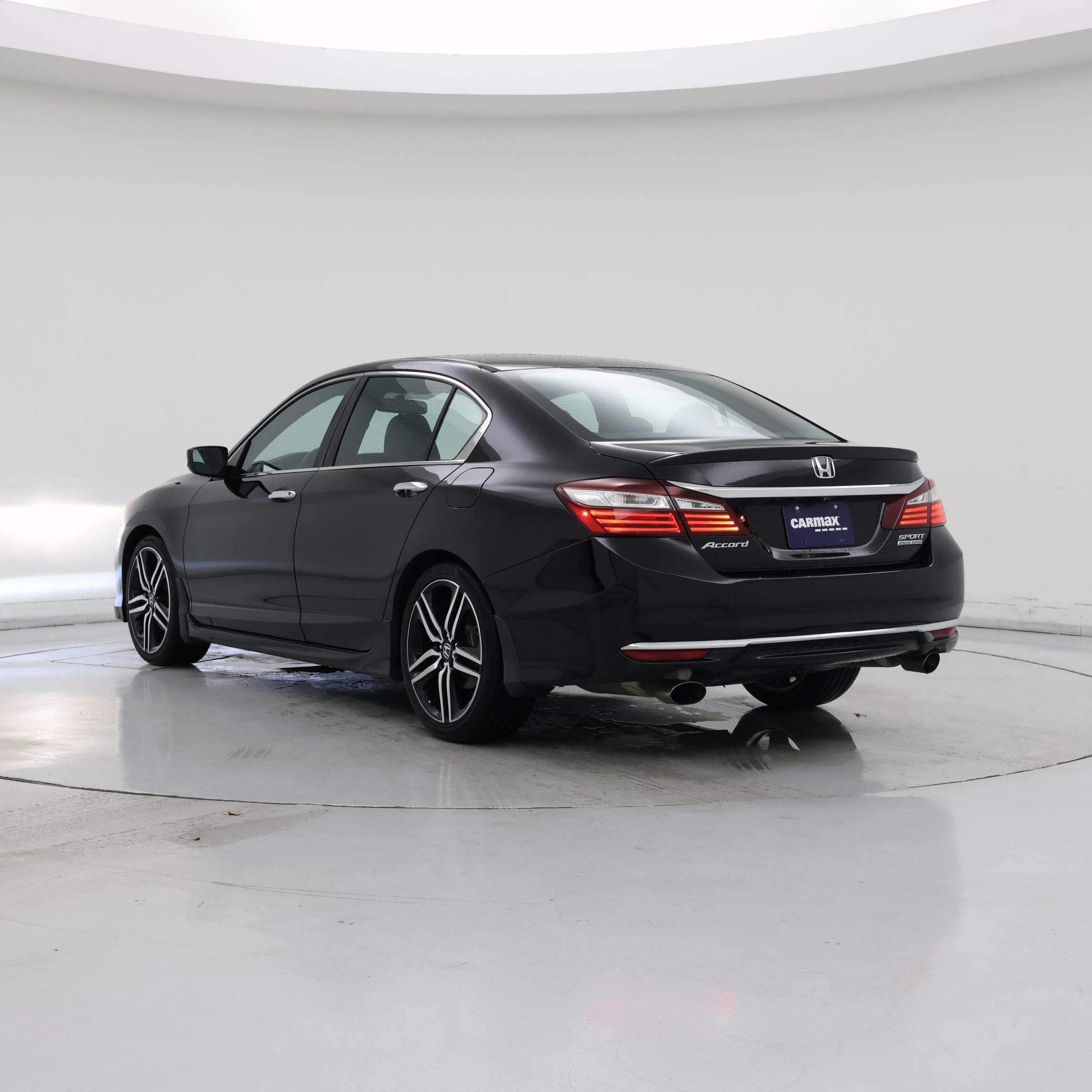 Thumbnail: 2017 Honda Accord - 2