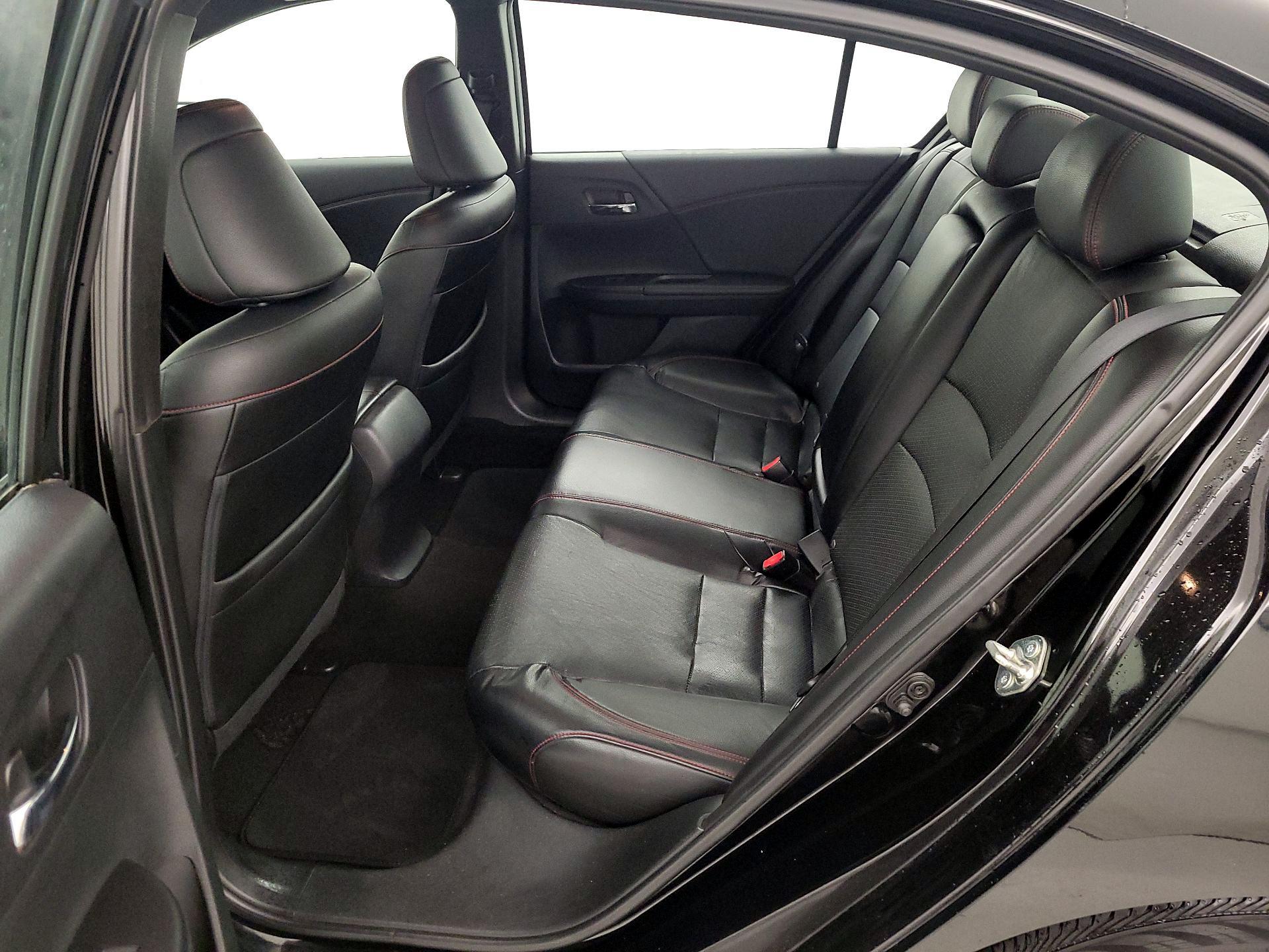 Thumbnail: 2017 Honda Accord - 19