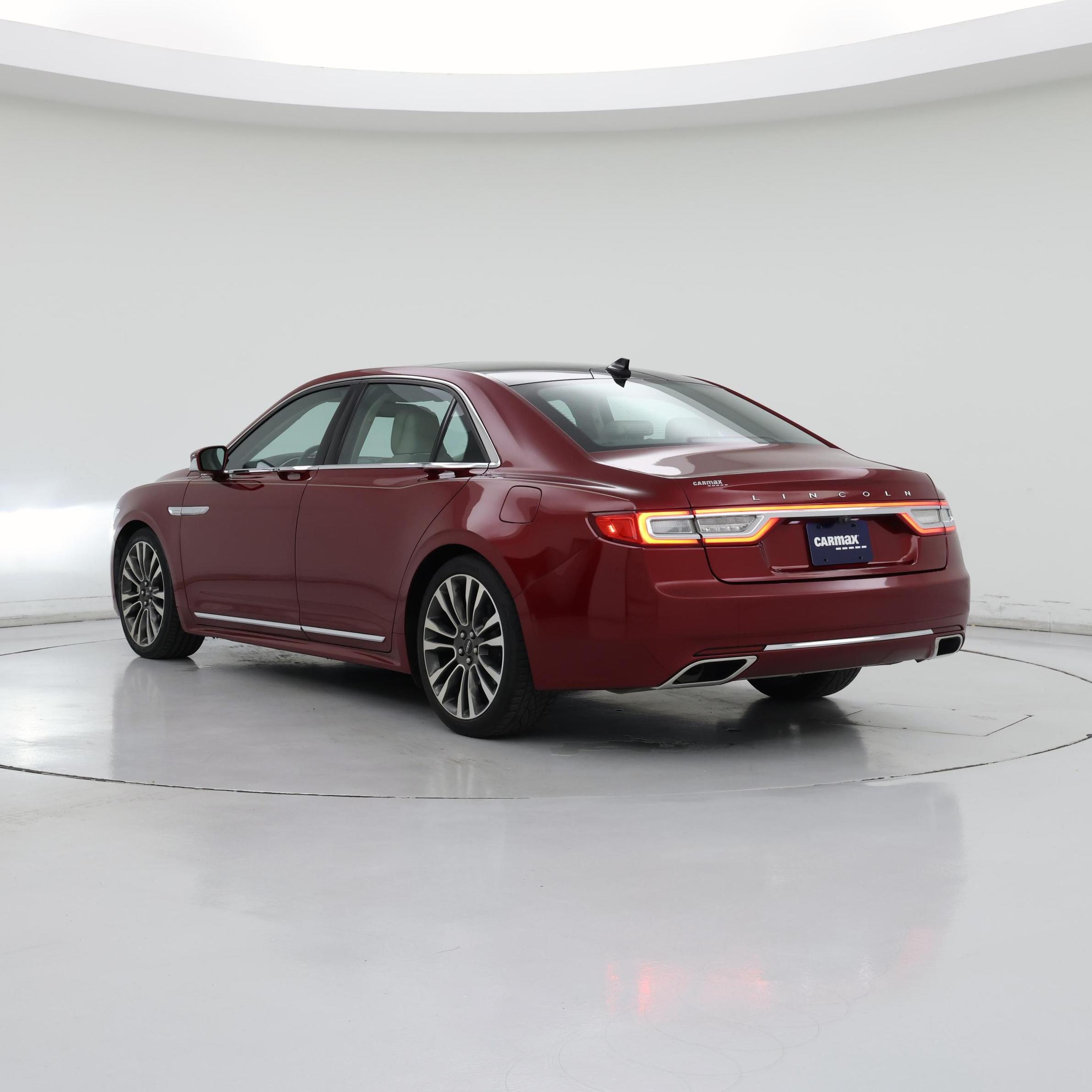 Thumbnail: 2018 Lincoln Continental - 2