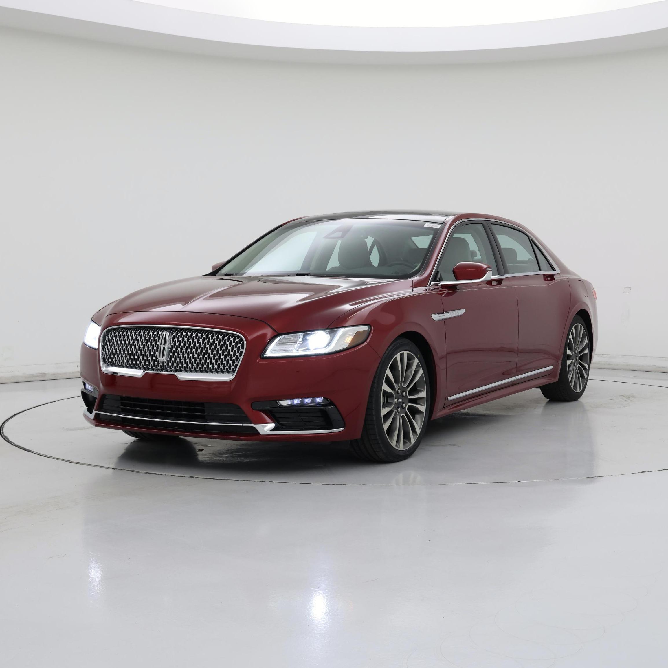 Thumbnail: 2018 Lincoln Continental - 4