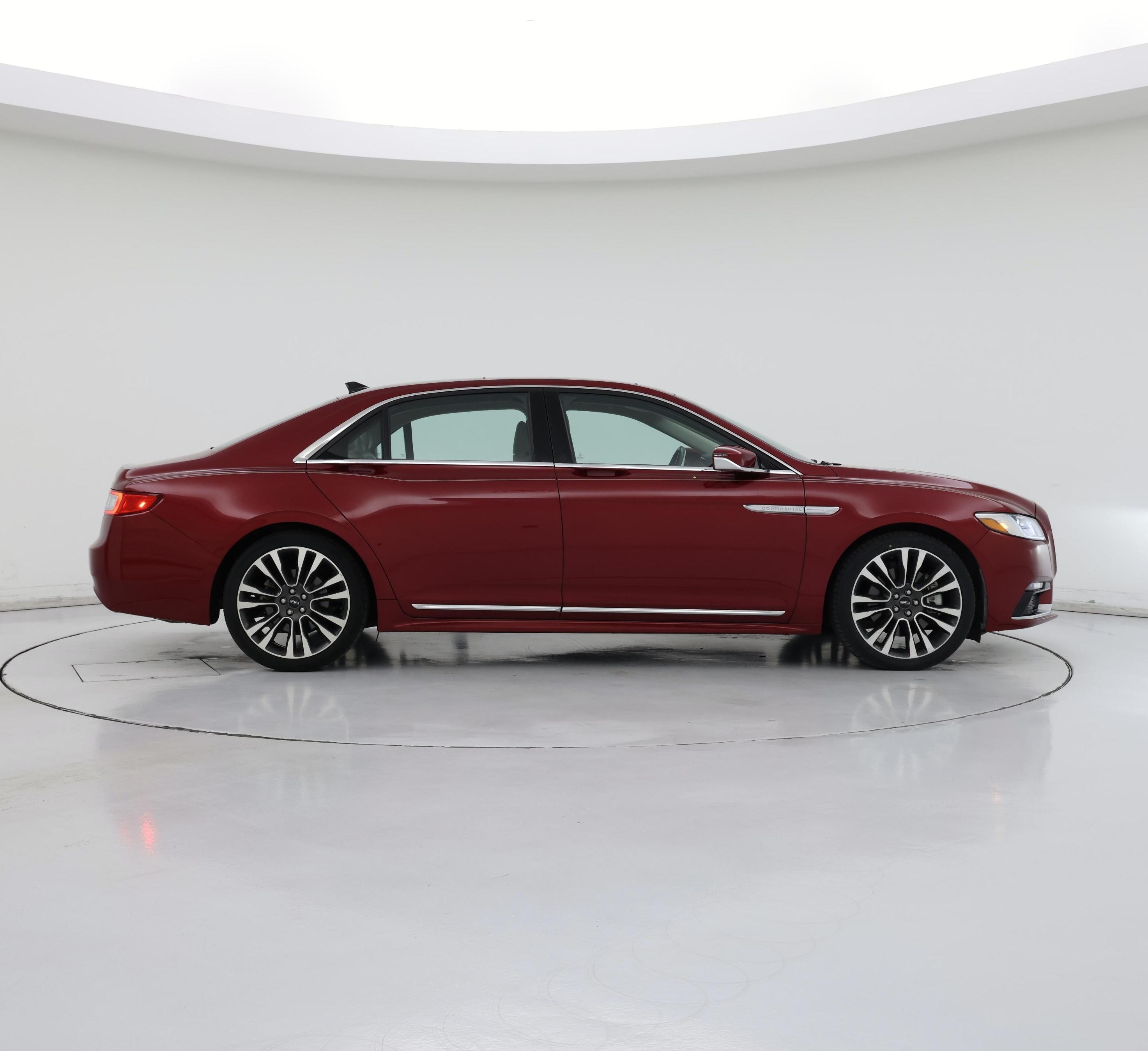 Thumbnail: 2018 Lincoln Continental - 7