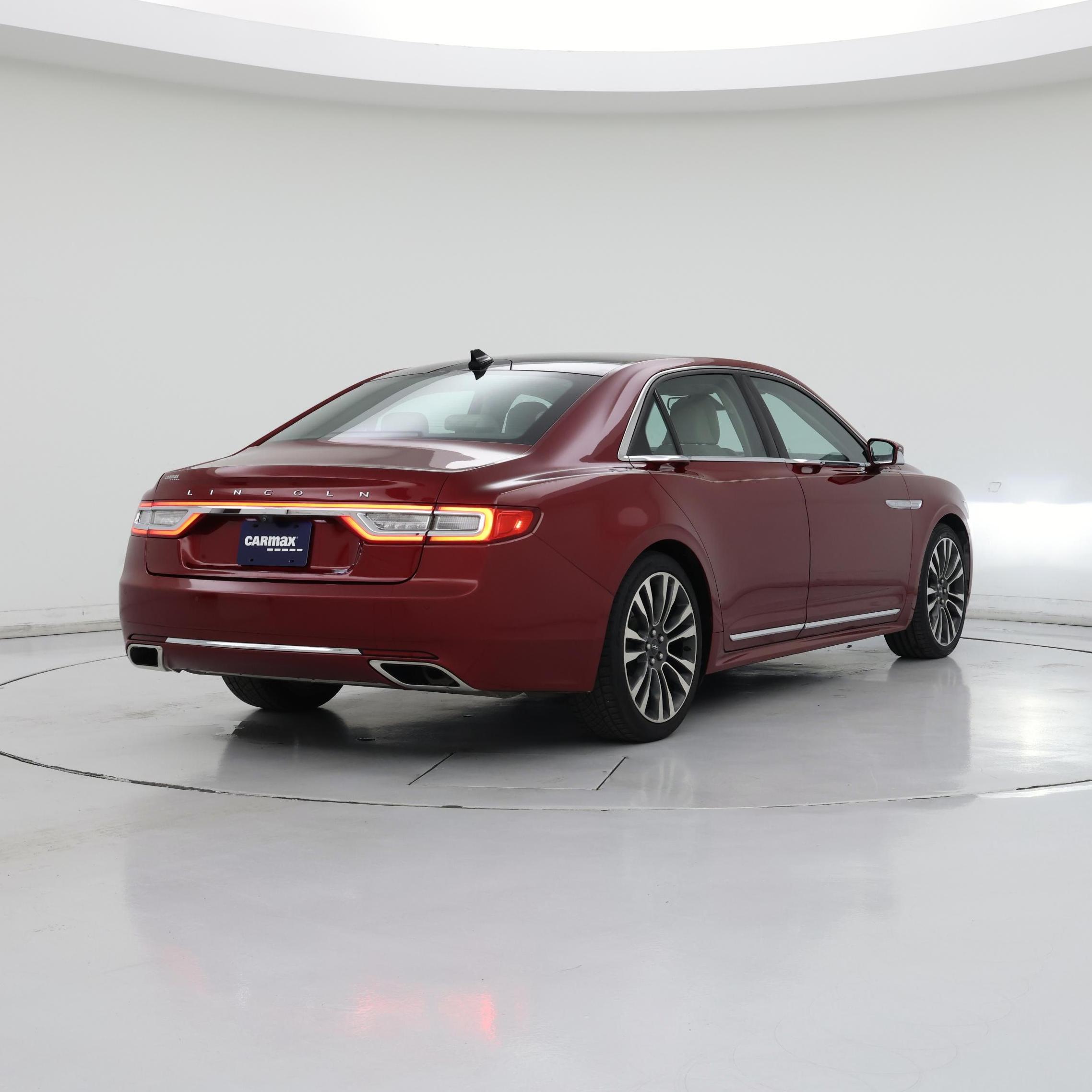 Thumbnail: 2018 Lincoln Continental - 8