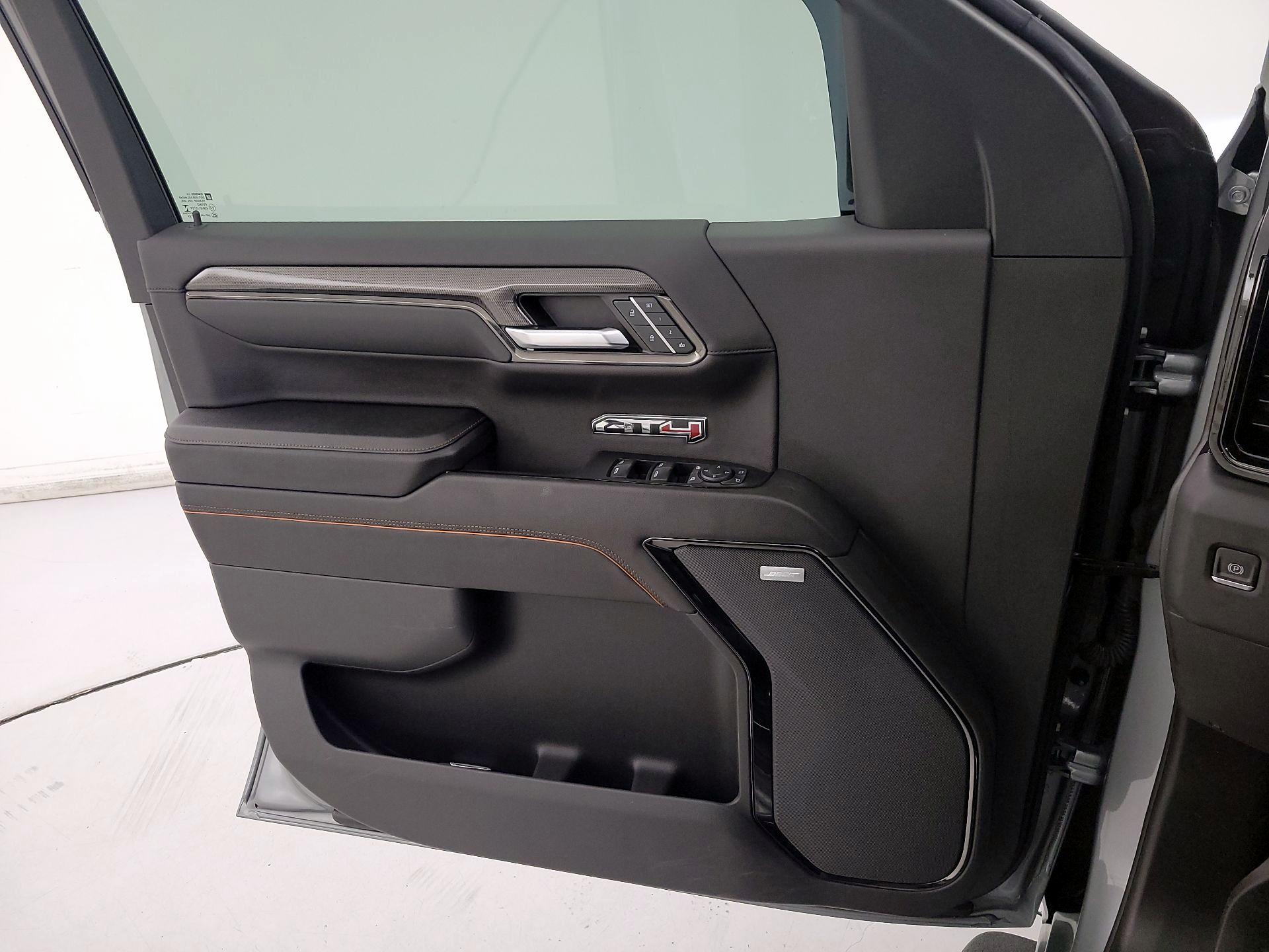 Thumbnail: 2023 GMC Sierra 1500 - 12