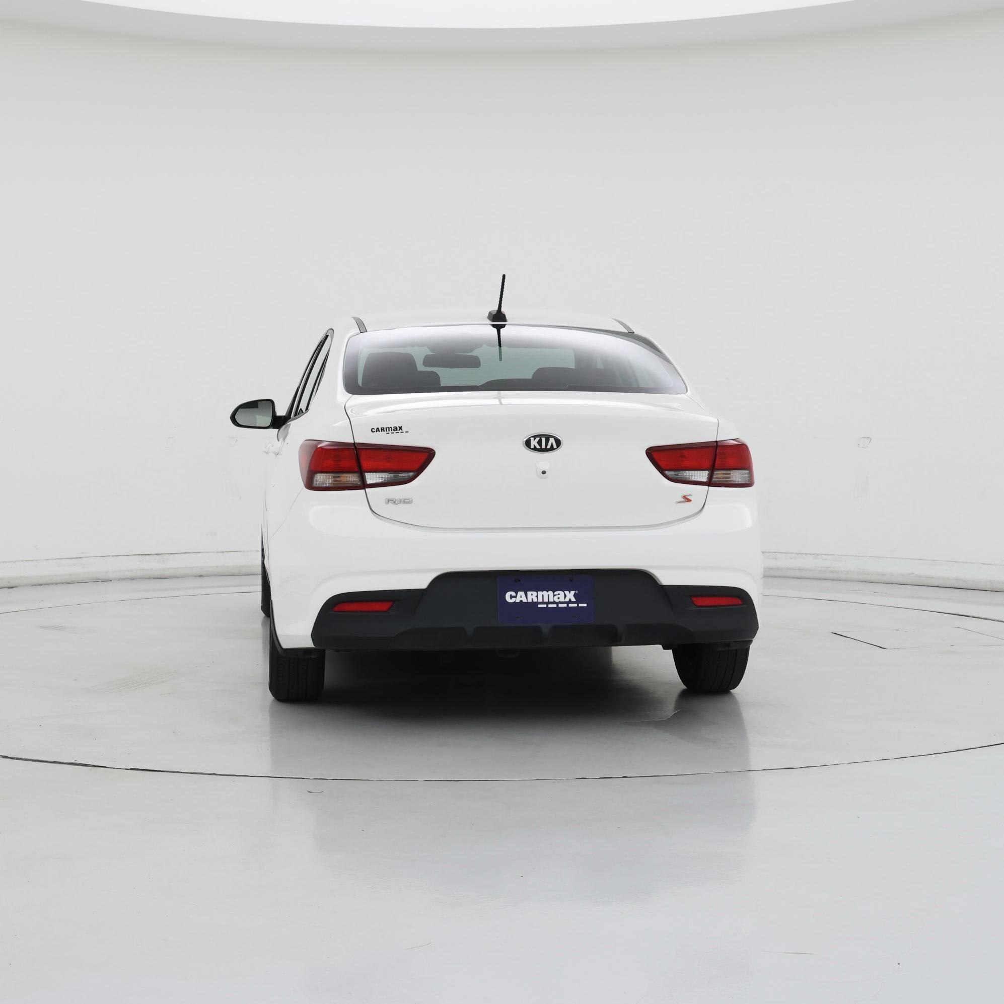 Thumbnail: 2020 Kia Rio - 6