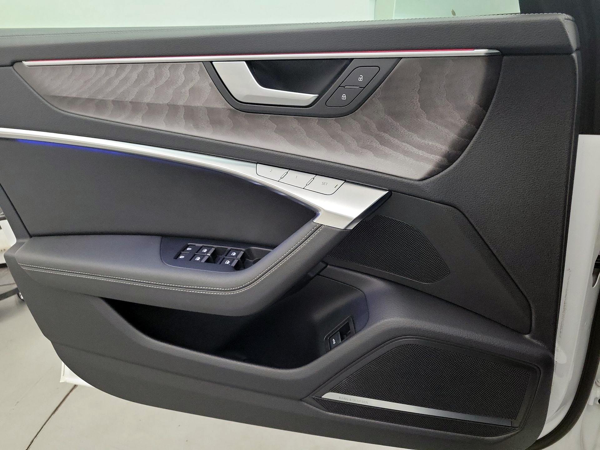 Thumbnail: 2024 Audi A6 - 10